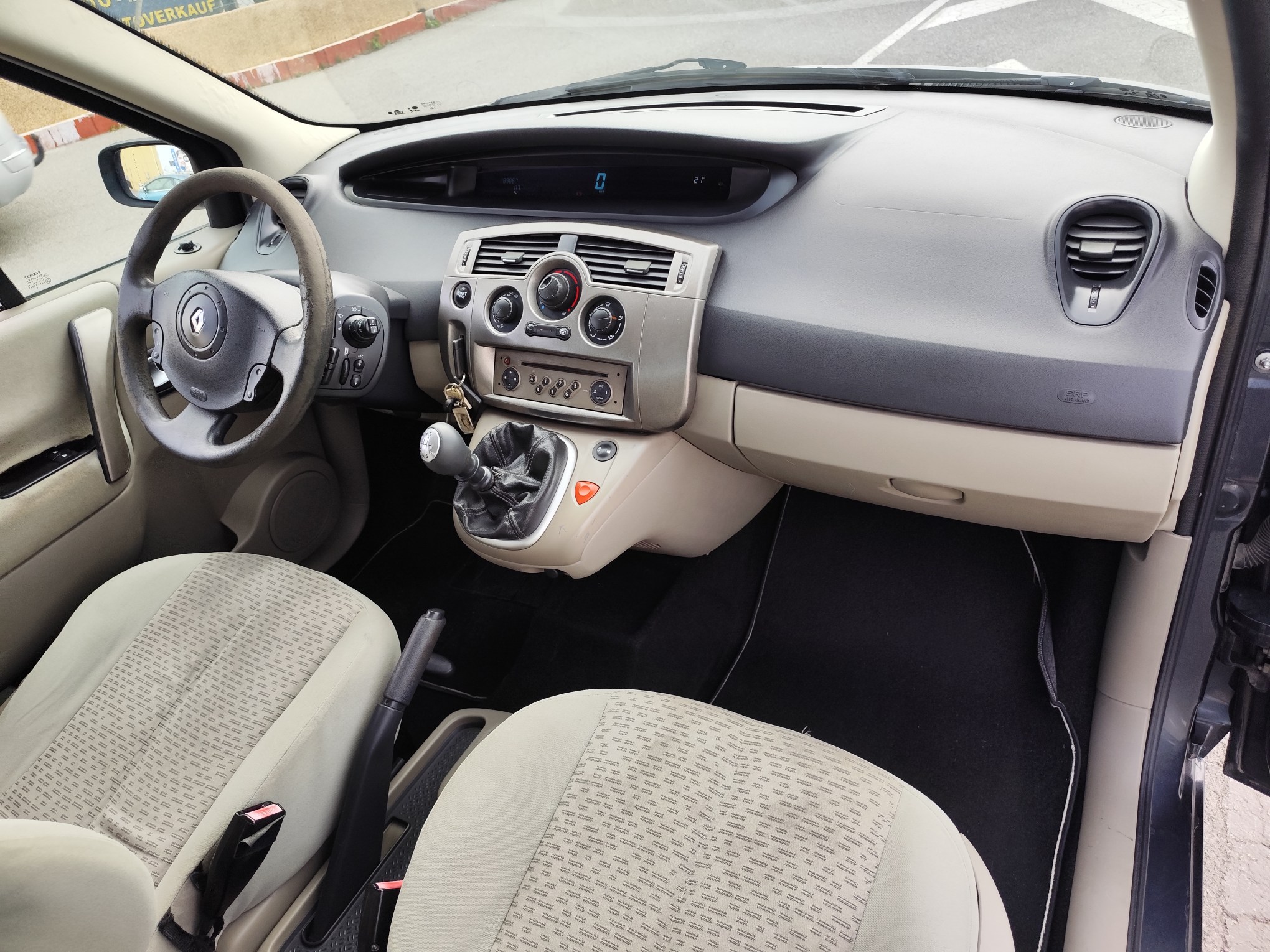 RENAUL GRAND SCENIC 1.9 DIESEL 130 CV 2006 7 PLAZAS 289.000 KM MANUAL