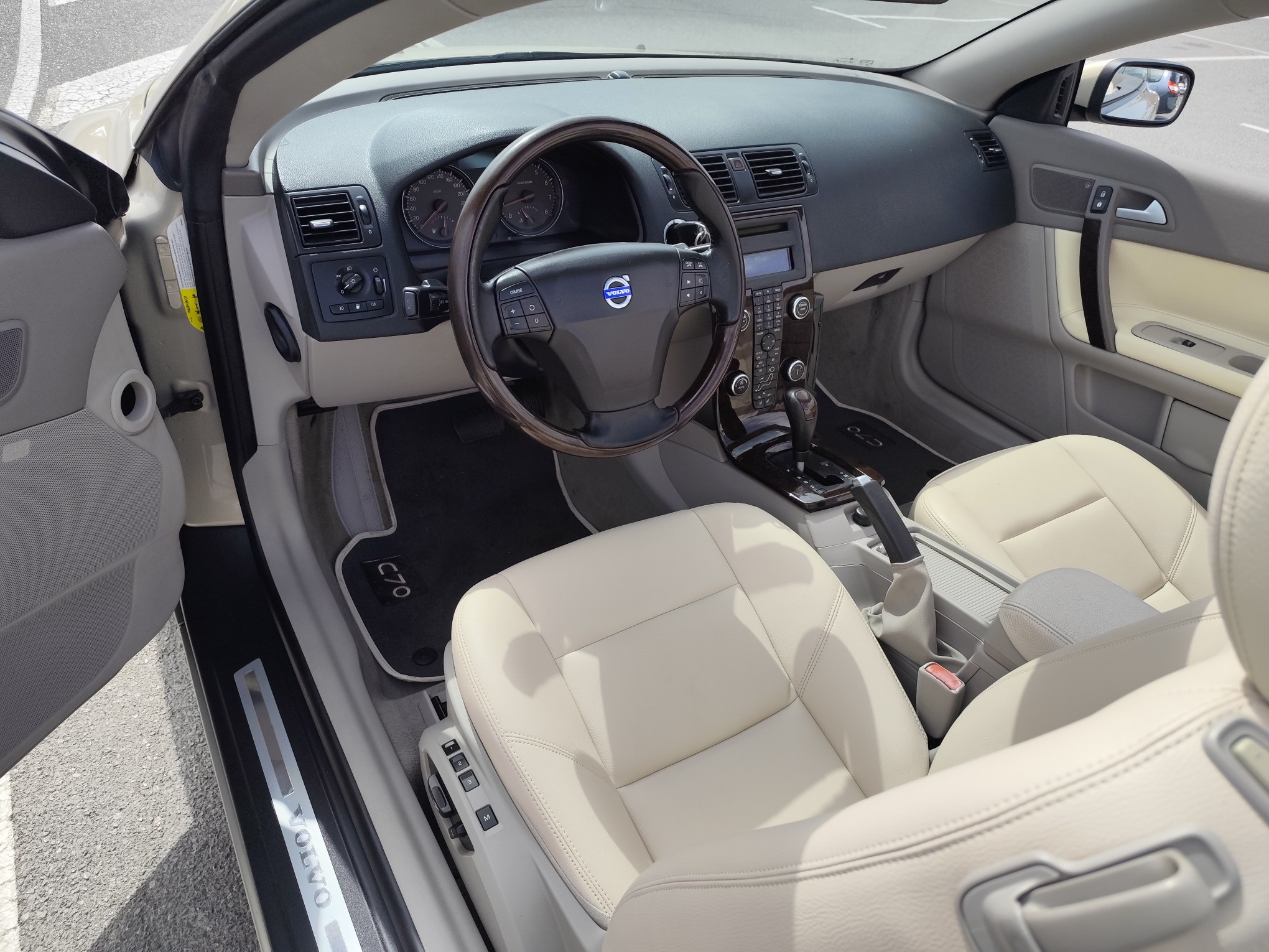 VOLVO C-70 2.4 GASOLINA 140 CV 115.000 KM 2007 AUTOMATICO