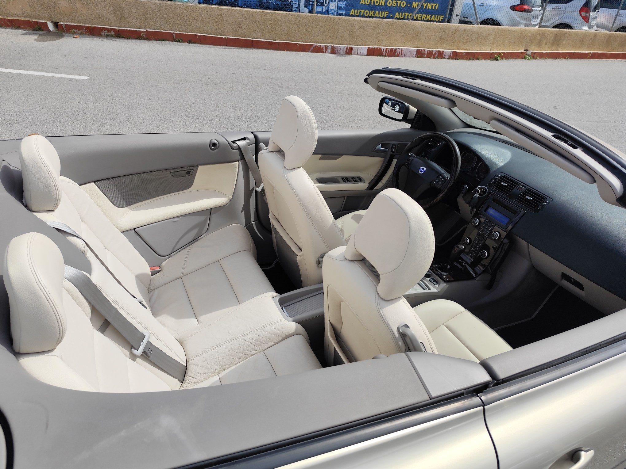 VOLVO C-70 2.4 GASOLINA 140 CV 115.000 KM 2007 AUTOMATICO