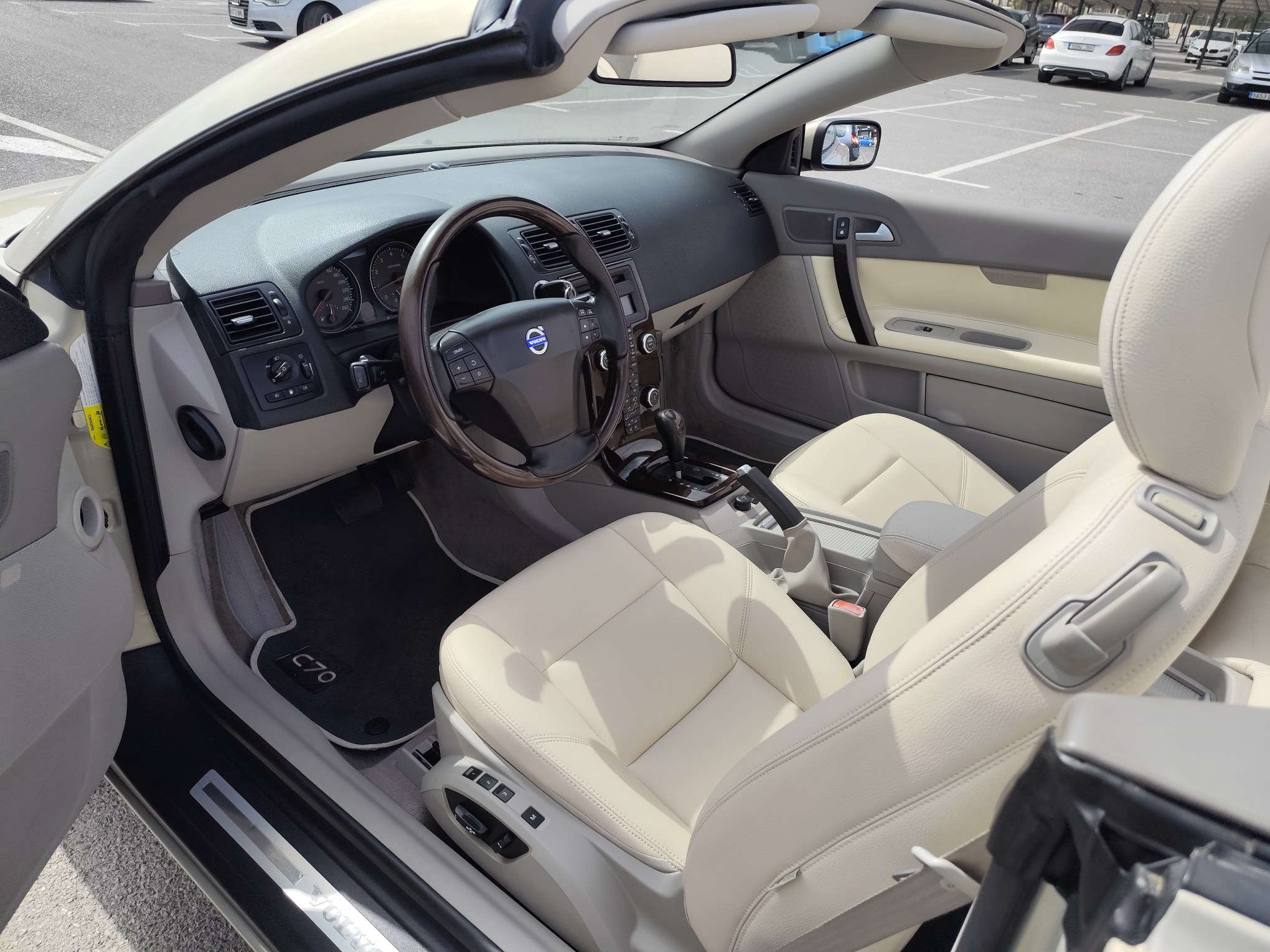 VOLVO C-70 2.4 GASOLINA 140 CV 115.000 KM 2007 AUTOMATICO