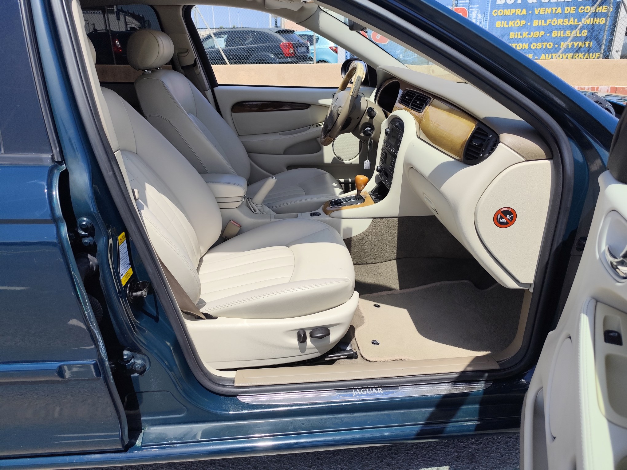 JAGUAR X-TYPE 3.0 GASOLINA 230 CV 2002 139.000 KM AUTOMATICO