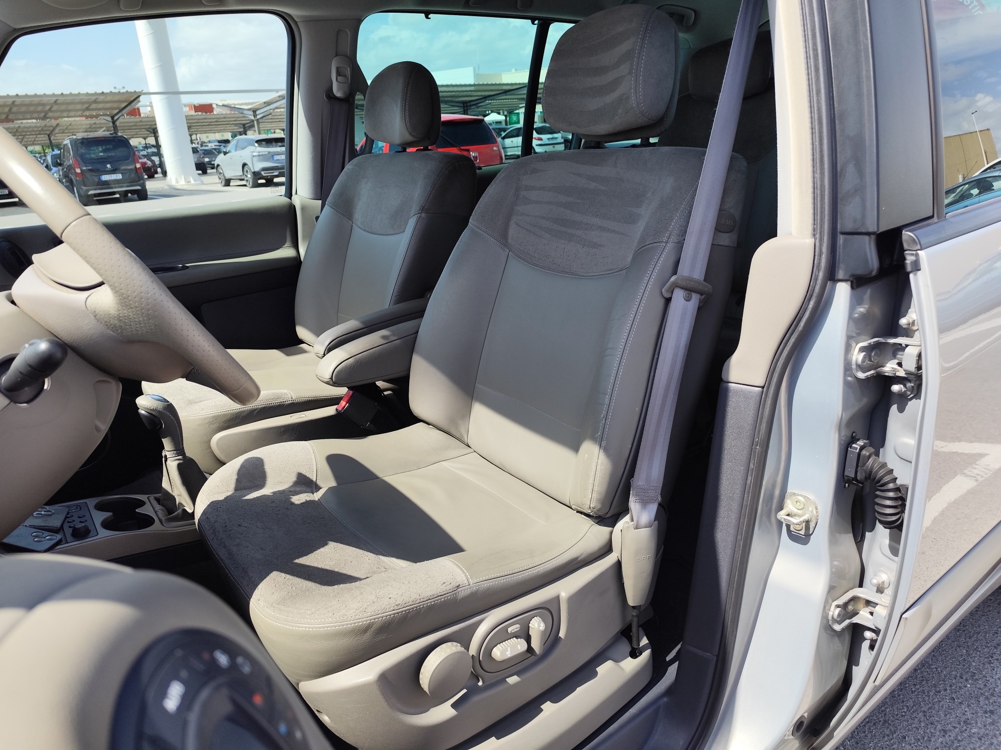 RENAULT ESPACE 3.5 GASOLINA 240 CV 157.000 KM 2004 AUTOMATICO 7 PLAZAS