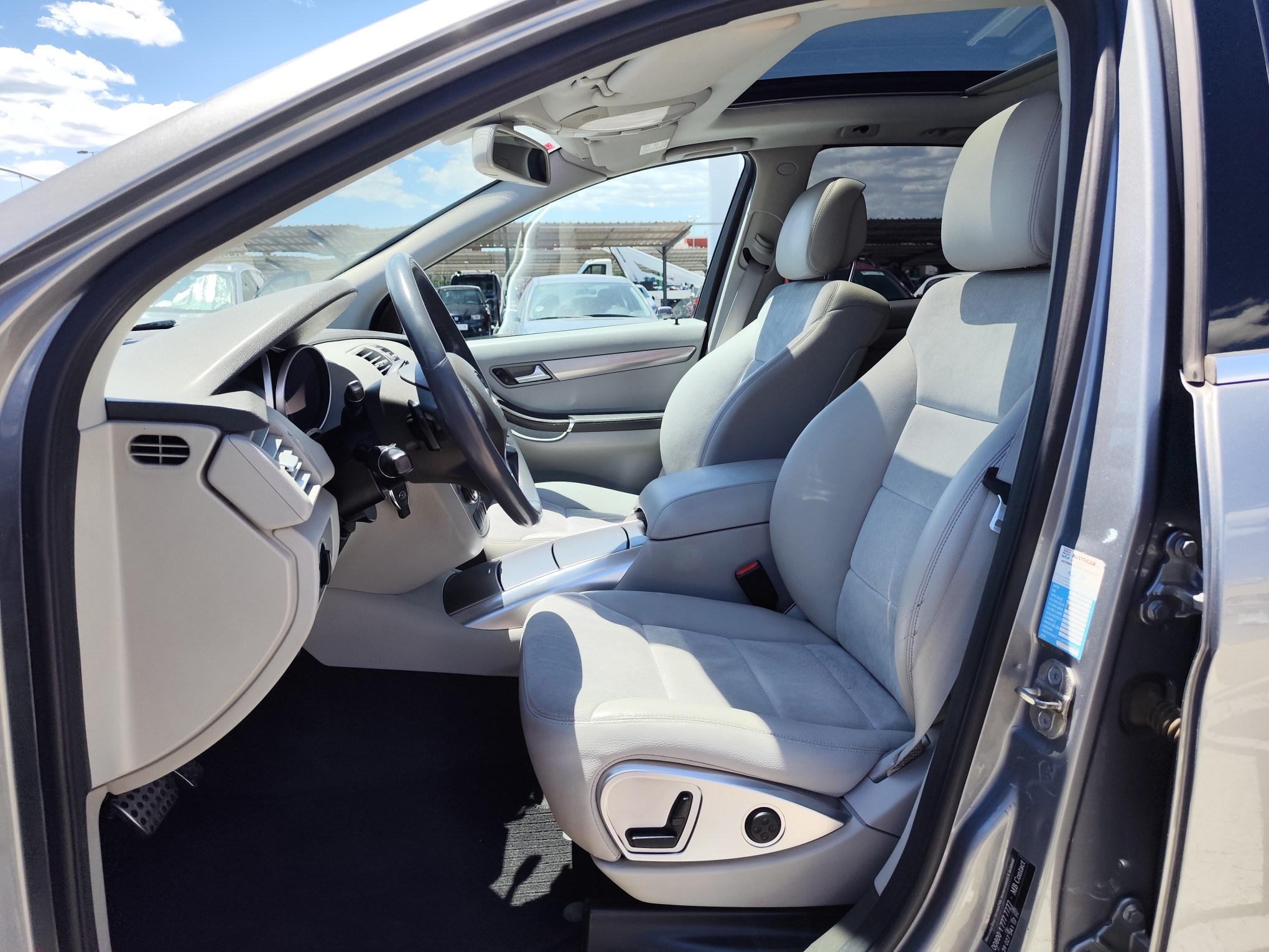 MERCEDES-BENZ R-300  3.0 DIESEL 190 CV 2011 248.000 KM AUTOMATICO 7 PLAZAS