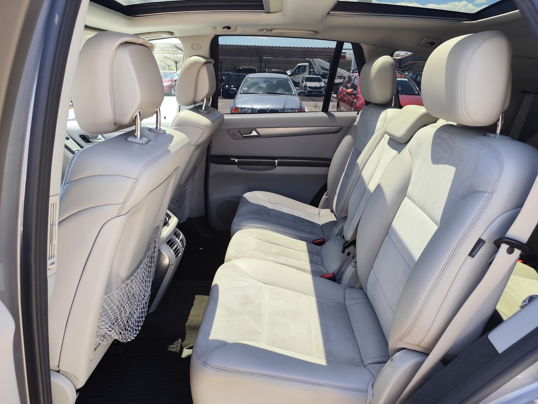 MERCEDES-BENZ R-300  3.0 DIESEL 190 CV 2011 248.000 KM AUTOMATICO 7 PLAZAS