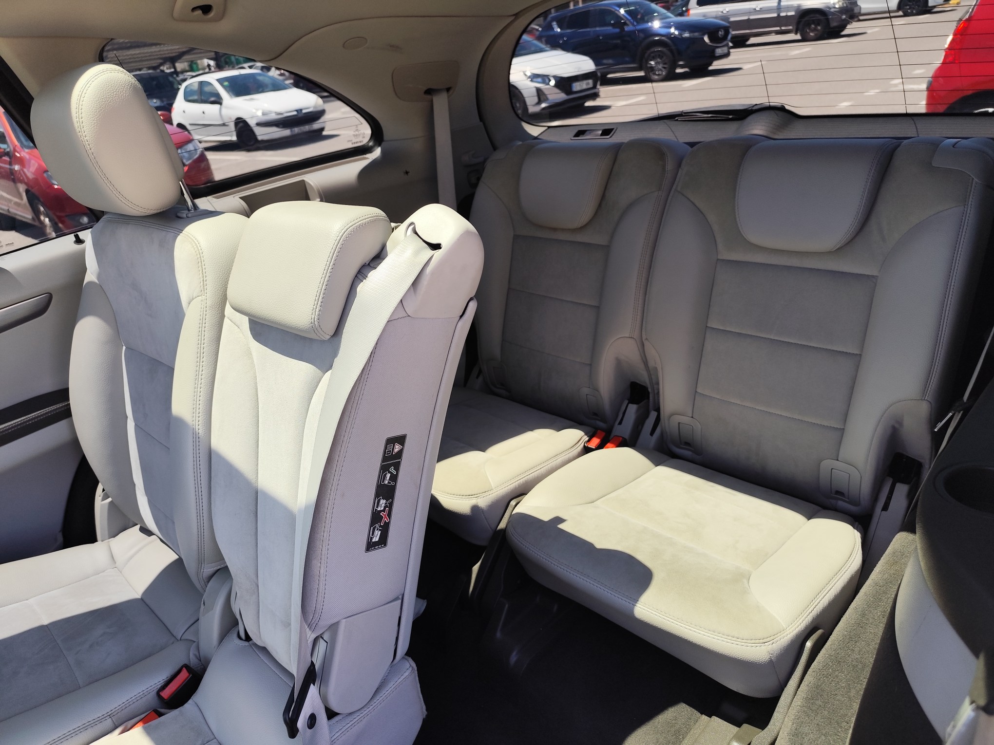 MERCEDES-BENZ R-300  3.0 DIESEL 190 CV 2011 248.000 KM AUTOMATICO 7 PLAZAS