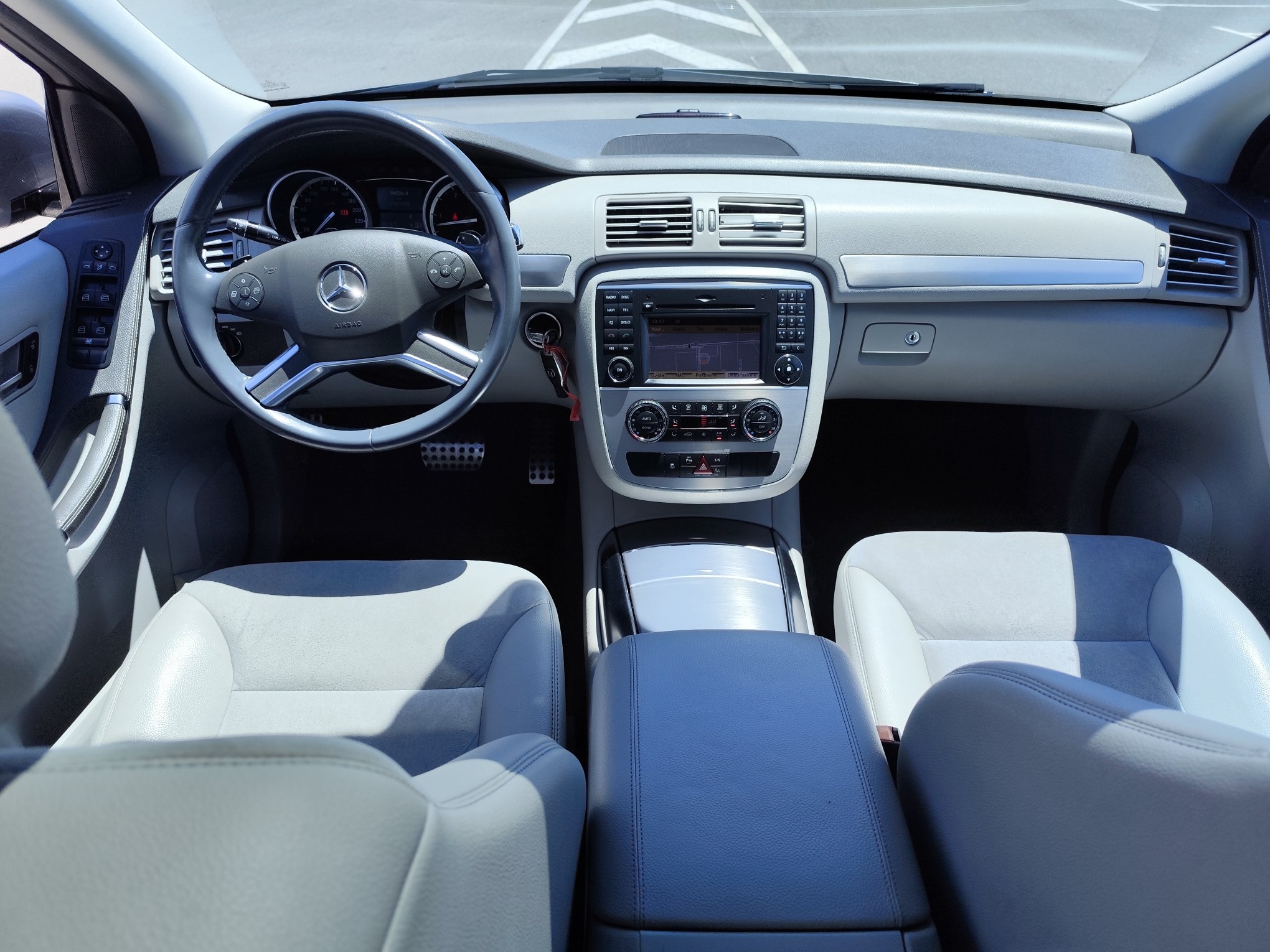 MERCEDES-BENZ R-300  3.0 DIESEL 190 CV 2011 248.000 KM AUTOMATICO 7 PLAZAS