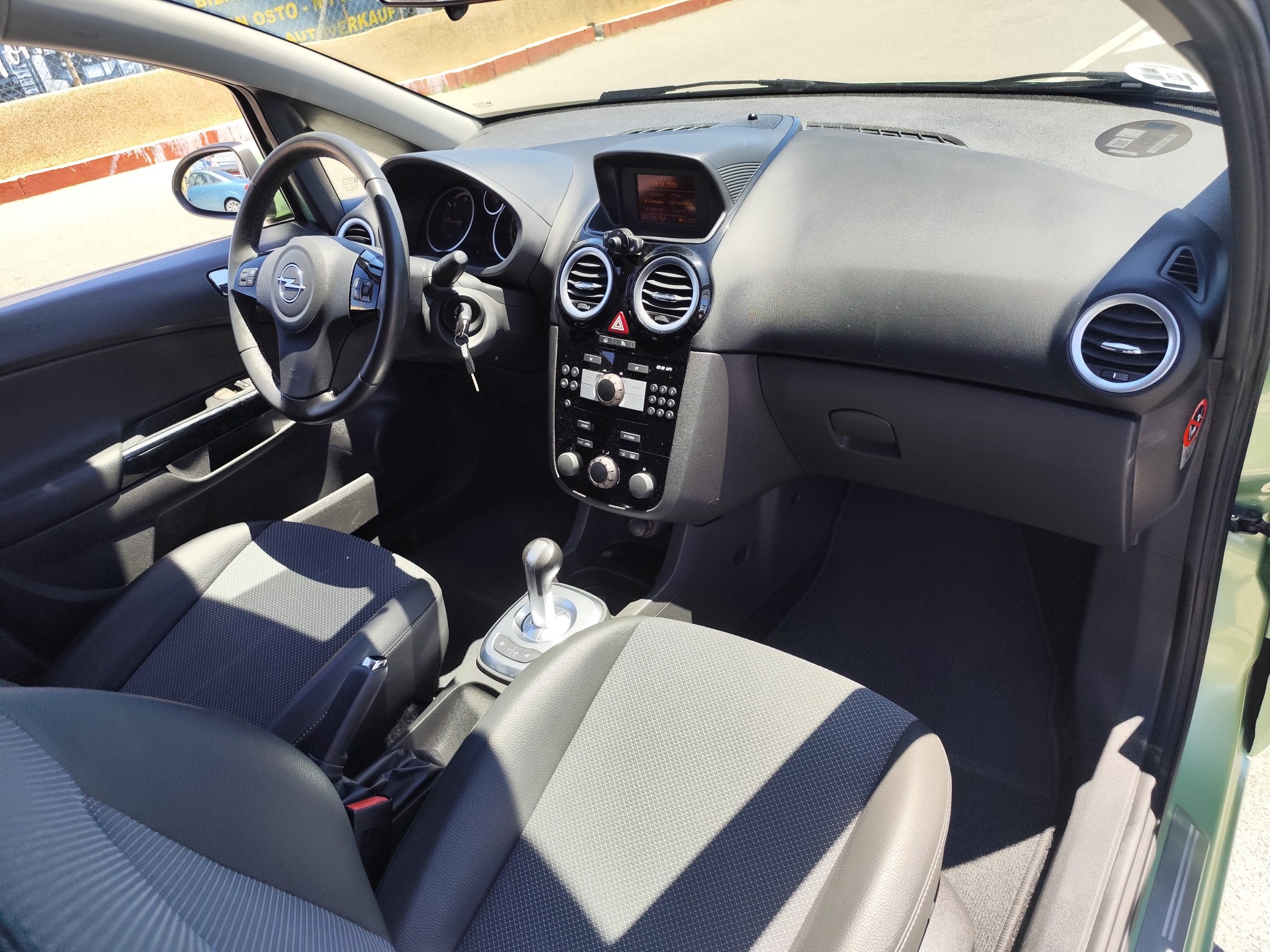 OPEL CORSA 1.3 DIESEL 90 CV 2009 179.000 KM AUTOMATICO