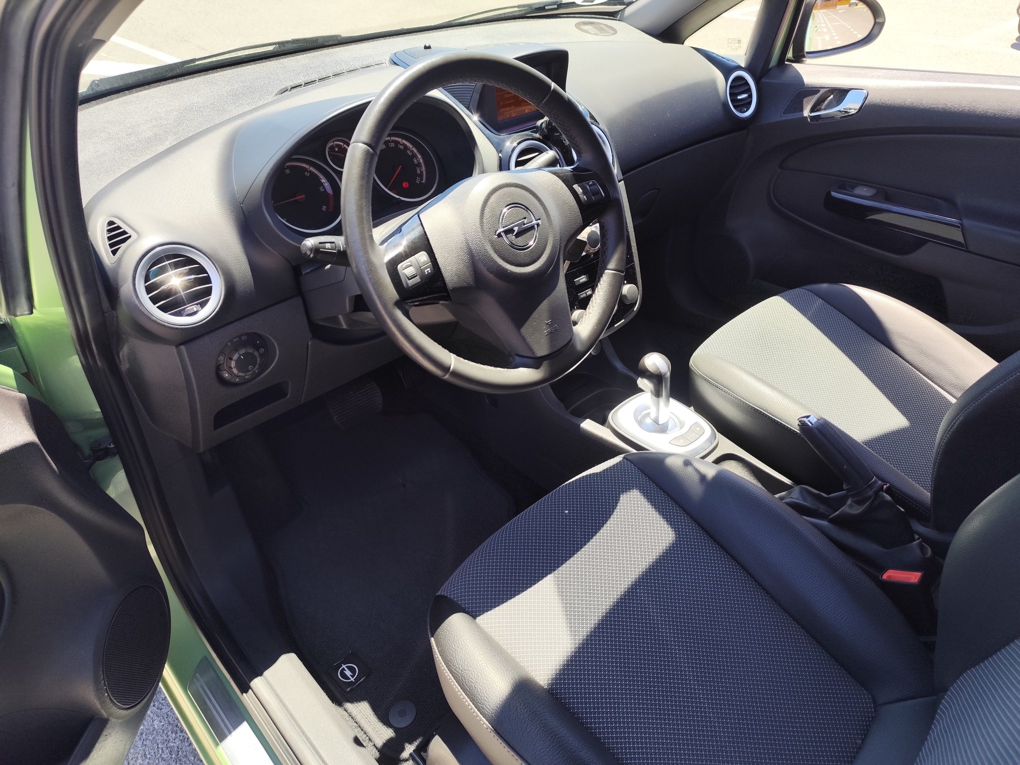 OPEL CORSA 1.3 DIESEL 90 CV 2009 179.000 KM AUTOMATICO