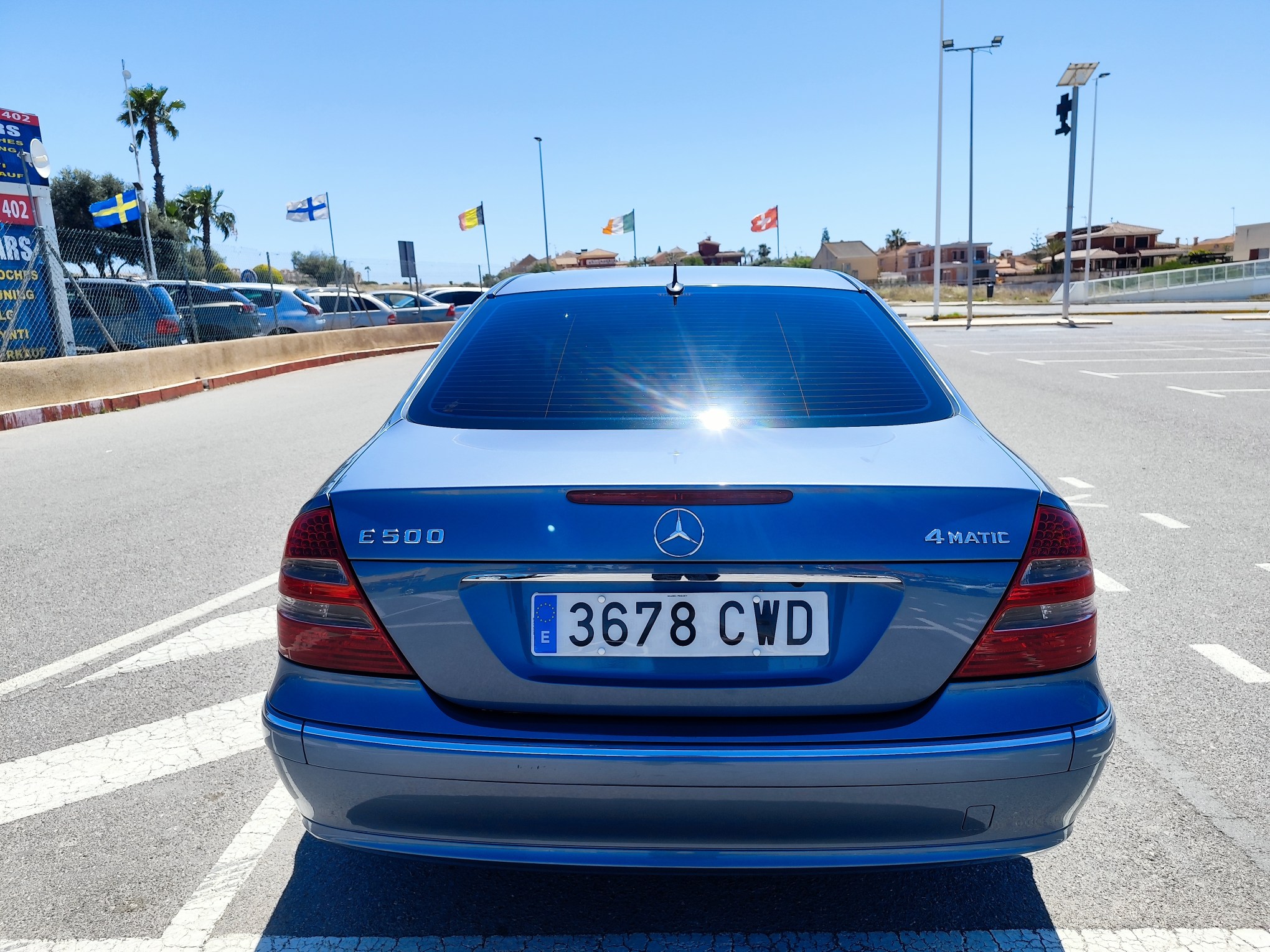 MERCEDES-BENZ E500 4 MATIC 5.0 GASOLINA 306 CV 342.000 KM 2004 AUTOMATICO