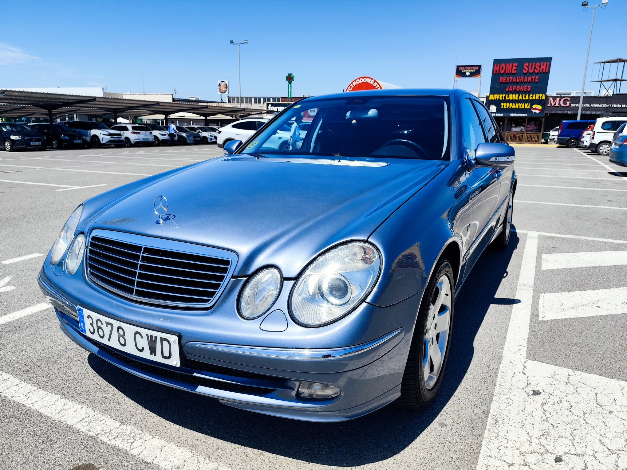 MERCEDES-BENZ E500 4 MATIC 5.0 GASOLINA 306 CV 342.000 KM 2004 AUTOMATICO