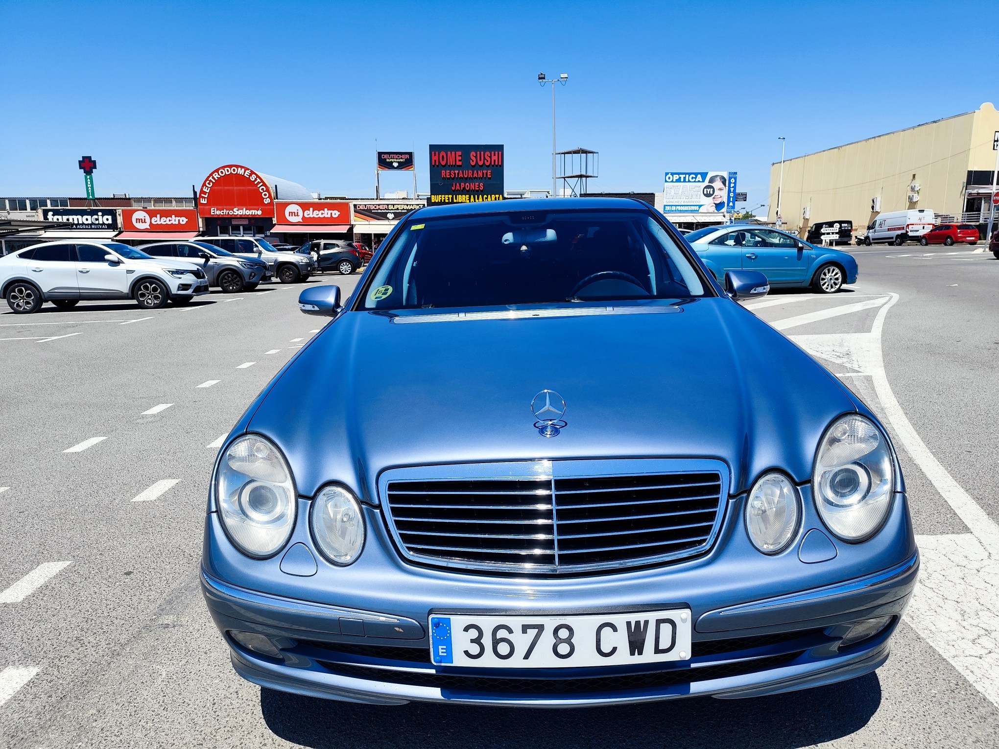 MERCEDES-BENZ E500 4 MATIC 5.0 GASOLINA 306 CV 342.000 KM 2004 AUTOMATICO