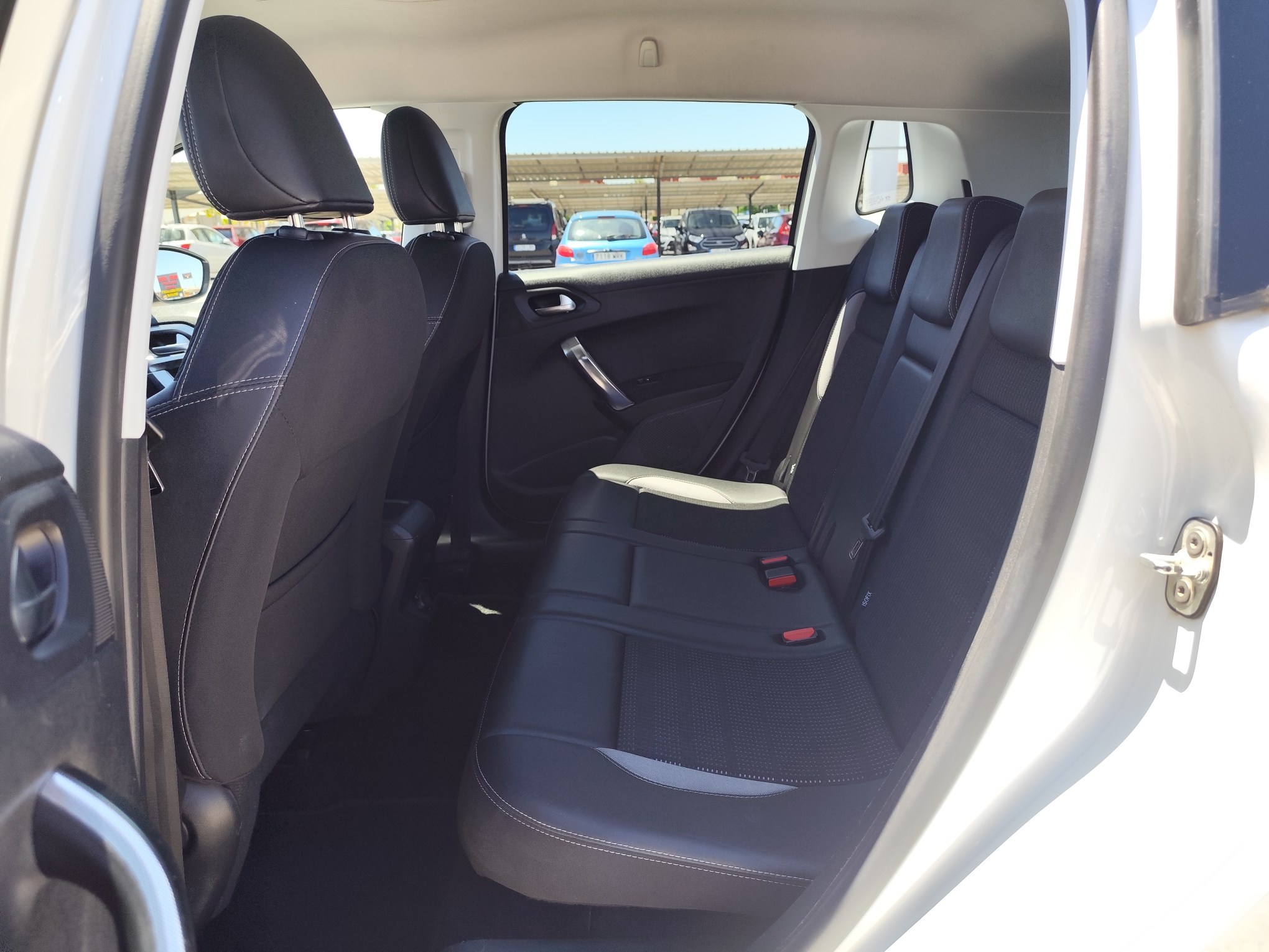 PEUGEOT 1.2 GASOLINA 110 CV 91.000 KM 2016 MANUAL