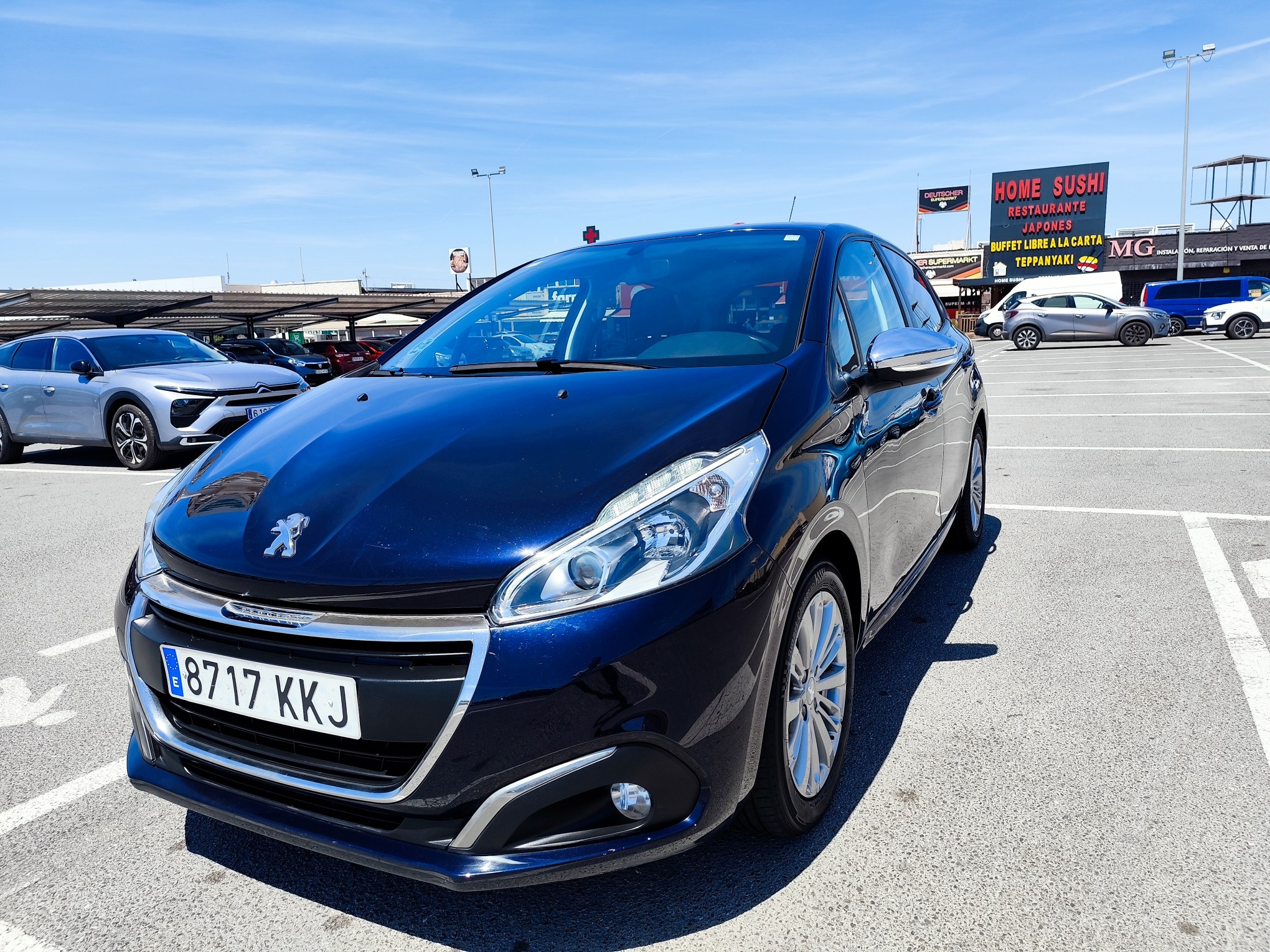 PEUGEOT 208 1.2 GASOLINA 82 CV 88.000 KM 2018 MANUAL