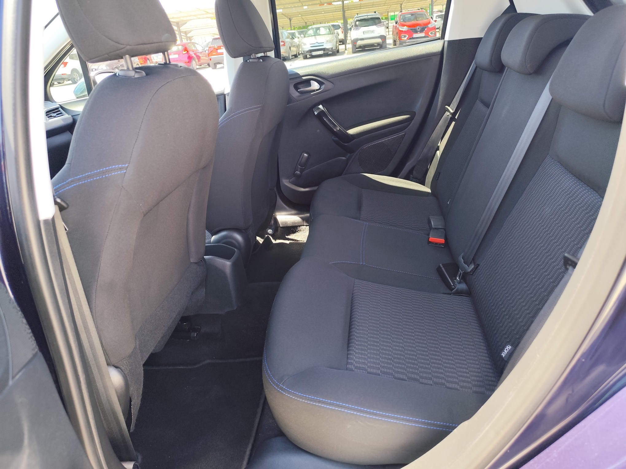 PEUGEOT 208 1.2 GASOLINA 82 CV 88.000 KM 2018 MANUAL