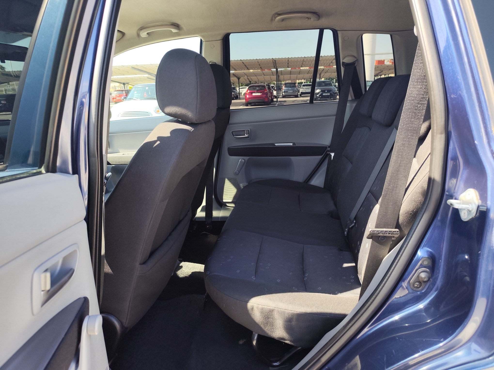 MAZDA 2 1.2 GASOLINA 75 CV 2004 157.000 KM MANUAL