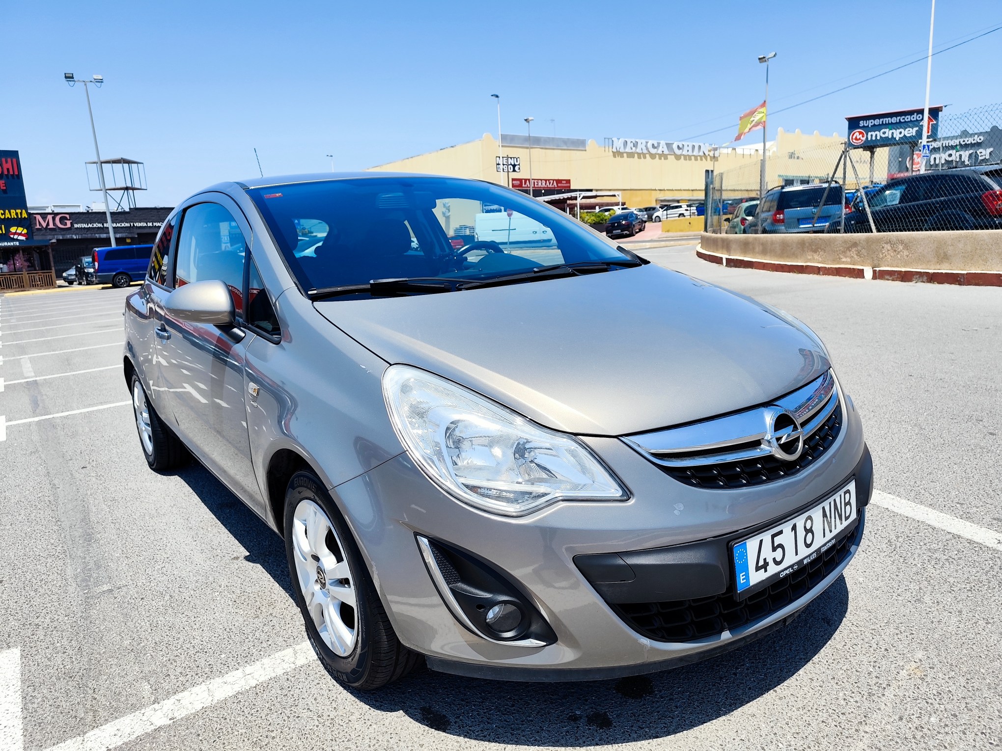 OPEL CORSA 1.2 GASOLINA 70 CV 2011 167.000 KM MANUAL