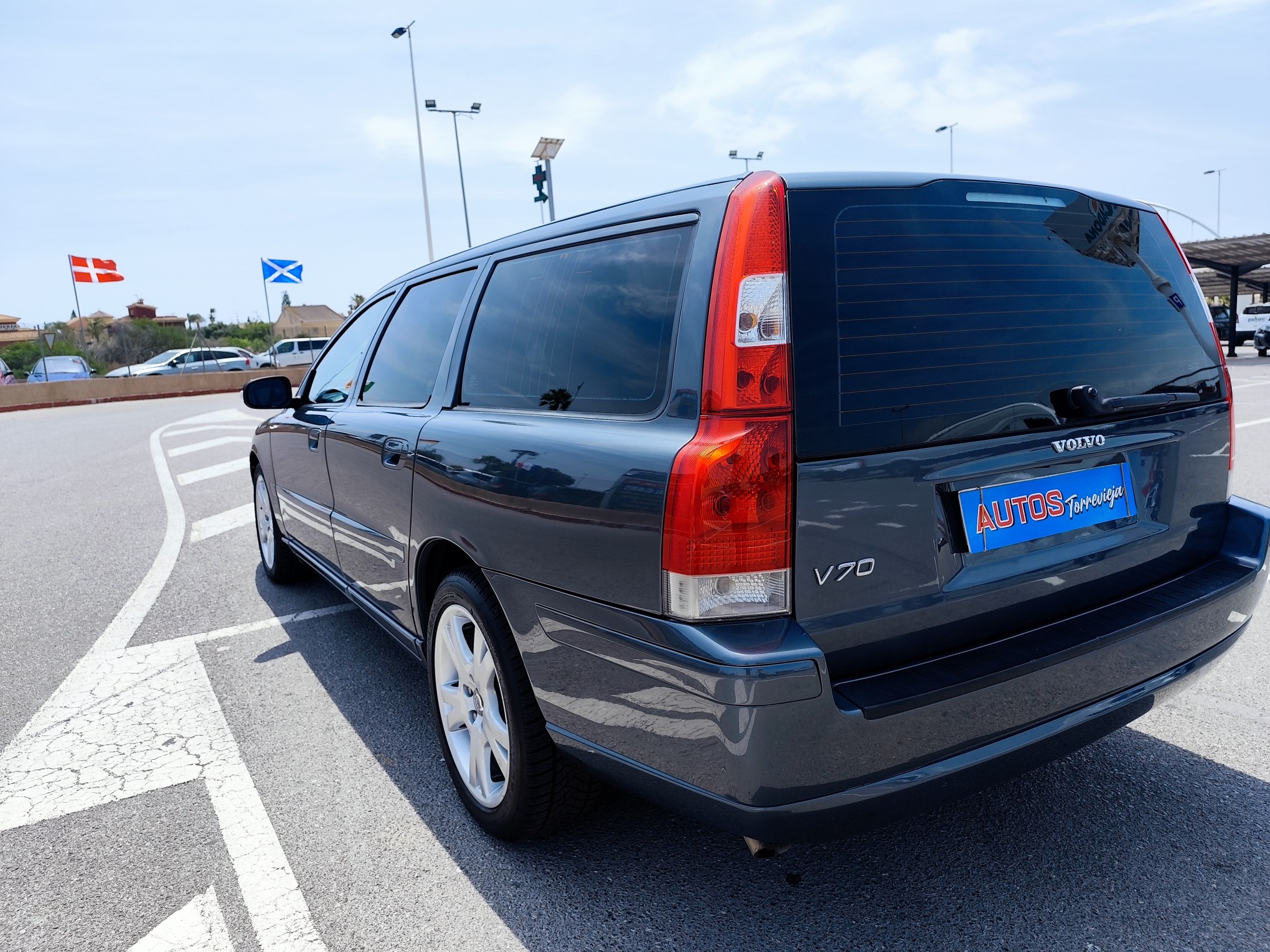 VOLVO V70 2.4 DIESEL 163 CV 2007 227.000 KM AUTOMATICO