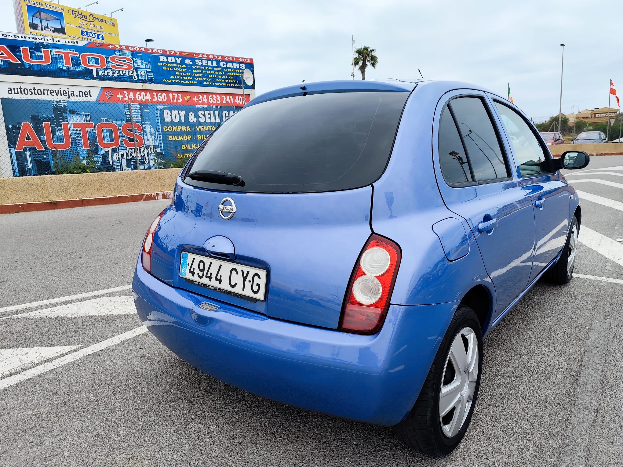NISSAN MICRA 1.4 GASOLINA 88 CV 84.000 KM 2004 AUTOMATICO