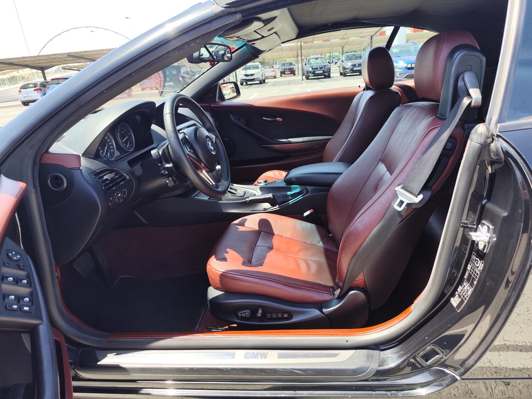 BMW 630i 3.0 GASOLINA 258 CV 2006 199.000 KM AUTOMATICO