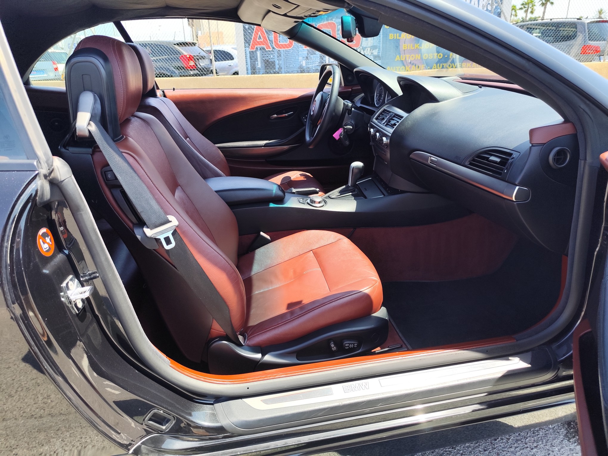 BMW 630i 3.0 GASOLINA 258 CV 2006 199.000 KM AUTOMATICO