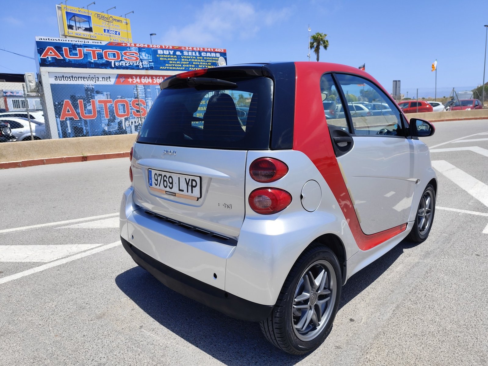 SMART FORTWO MHD 1.0 GASOLINA 70 CV 2013 104.000 KM AUTOMATICO