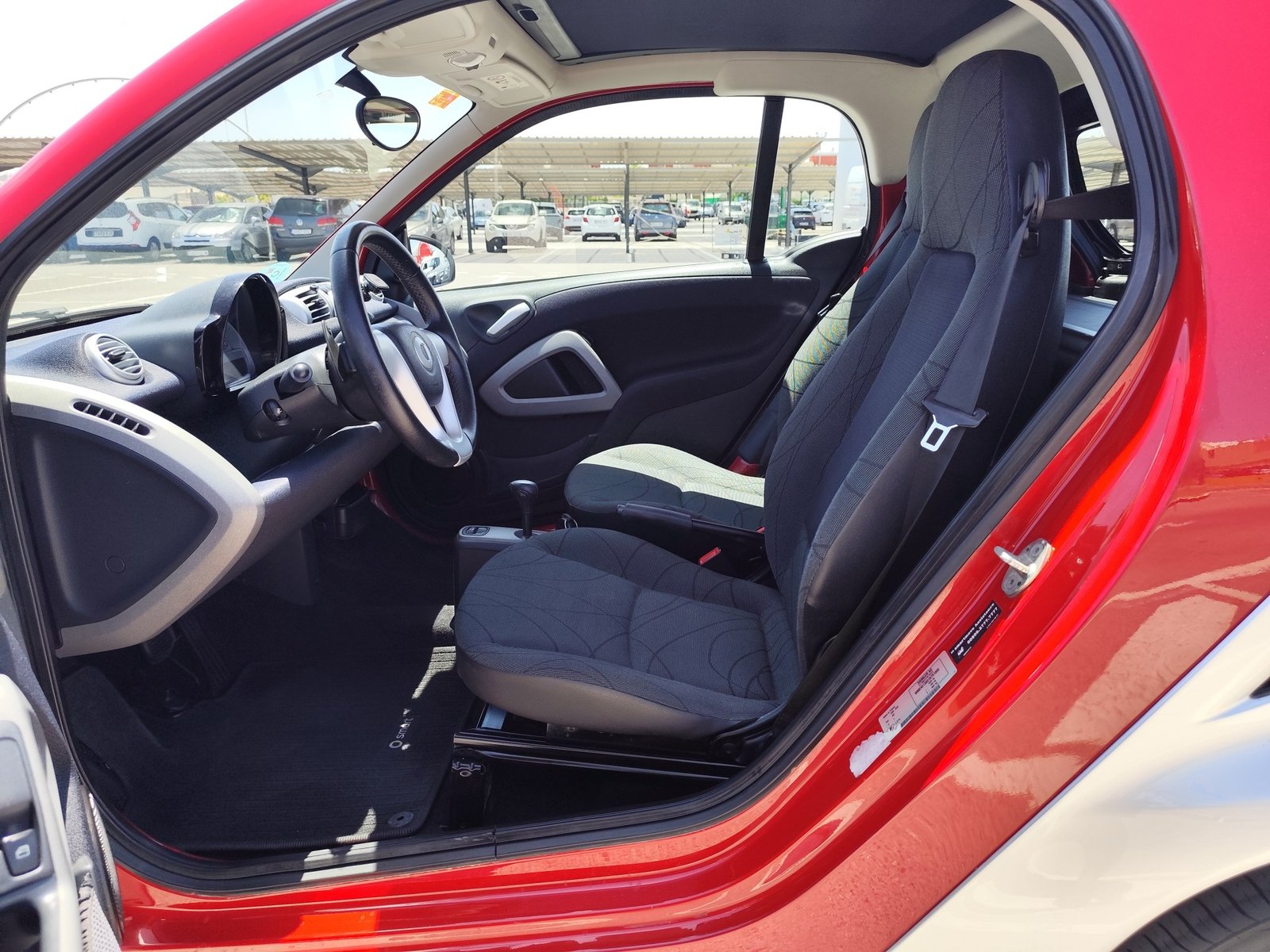 SMART FORTWO MHD 1.0 GASOLINA 70 CV 2013 104.000 KM AUTOMATICO