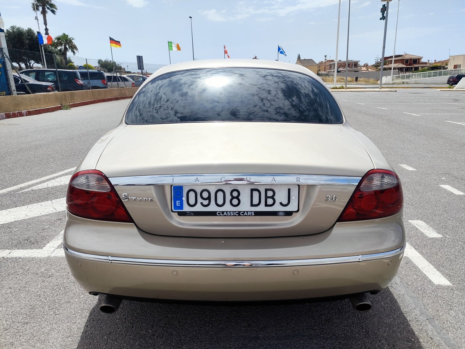 JAGUAR S-TYPE 3.0 GASOLINA 238 CV 2004 SOLO 83.000 KM AUTOMATICO