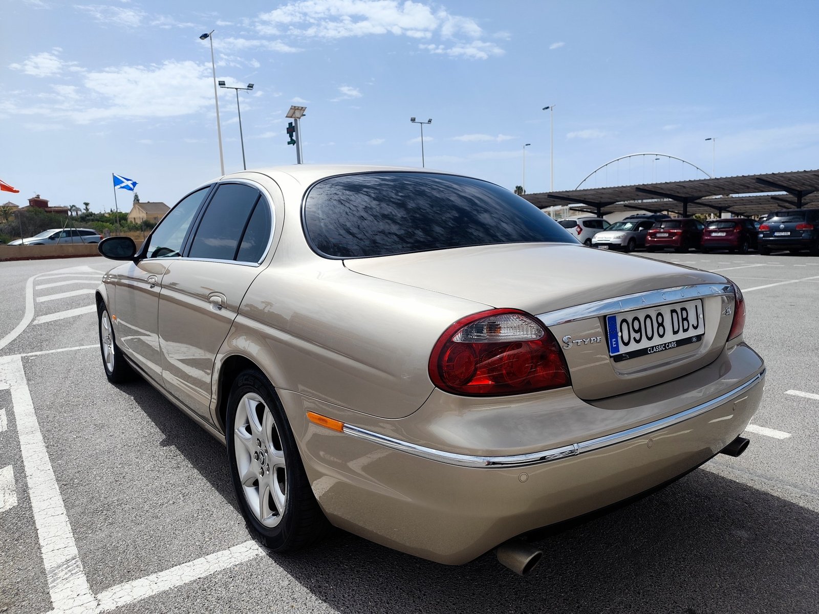 JAGUAR S-TYPE 3.0 GASOLINA 238 CV 2004 SOLO 83.000 KM AUTOMATICO