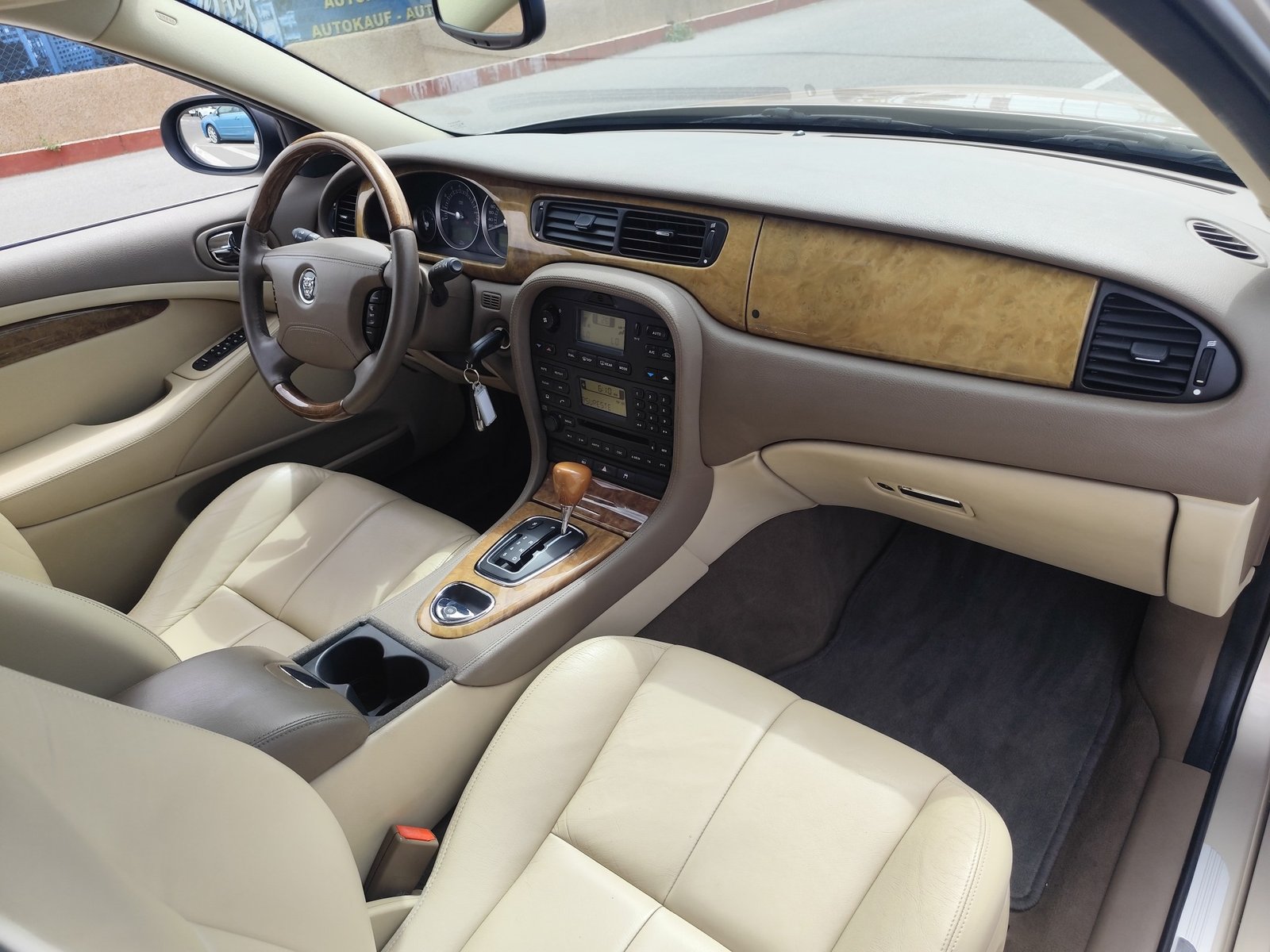 JAGUAR S-TYPE 3.0 GASOLINA 238 CV 2004 SOLO 83.000 KM AUTOMATICO