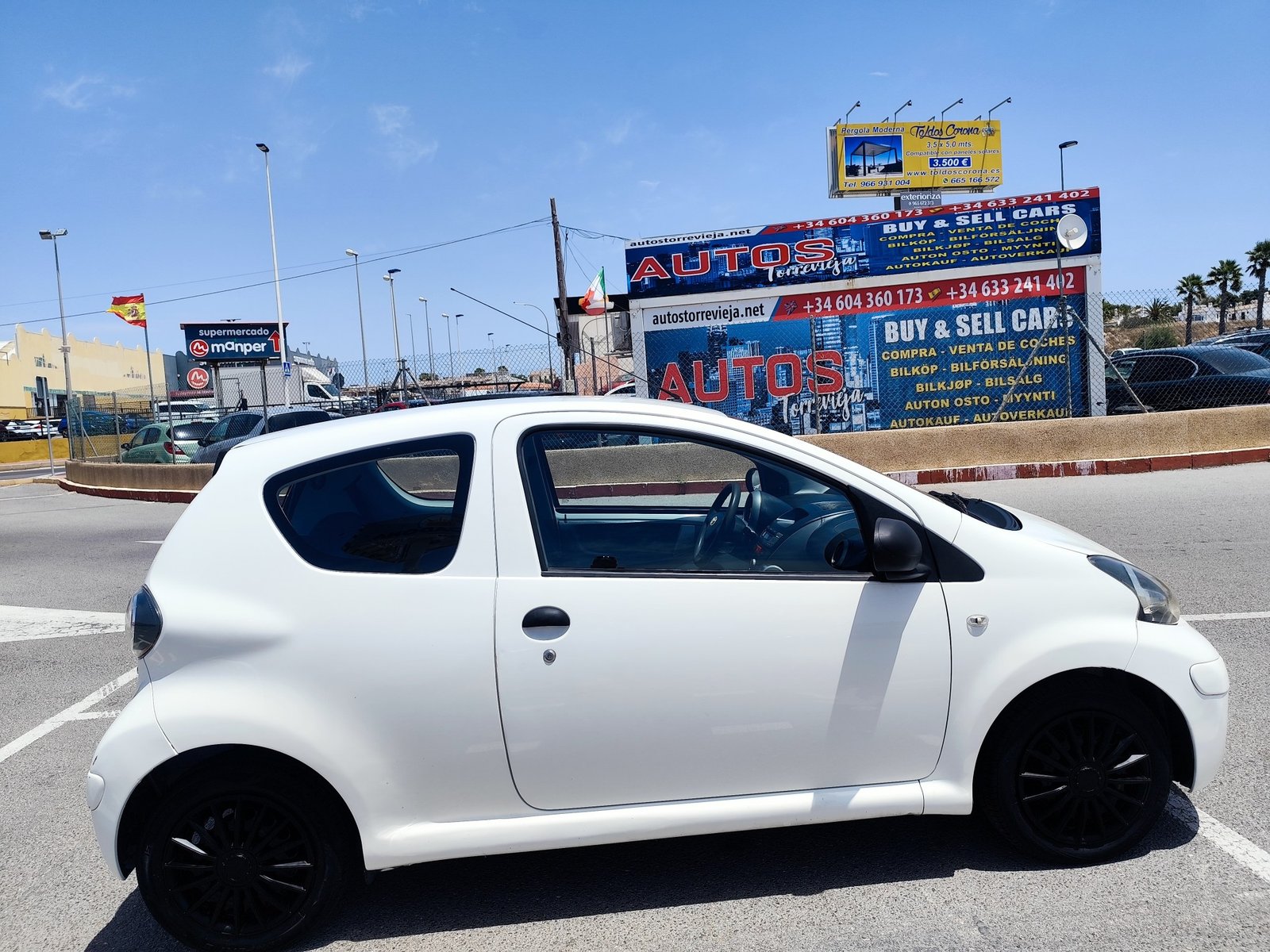 TOYOTA AYGO 1.0 GASOLINA 68 CV 2011 193.000 KM MANUAL