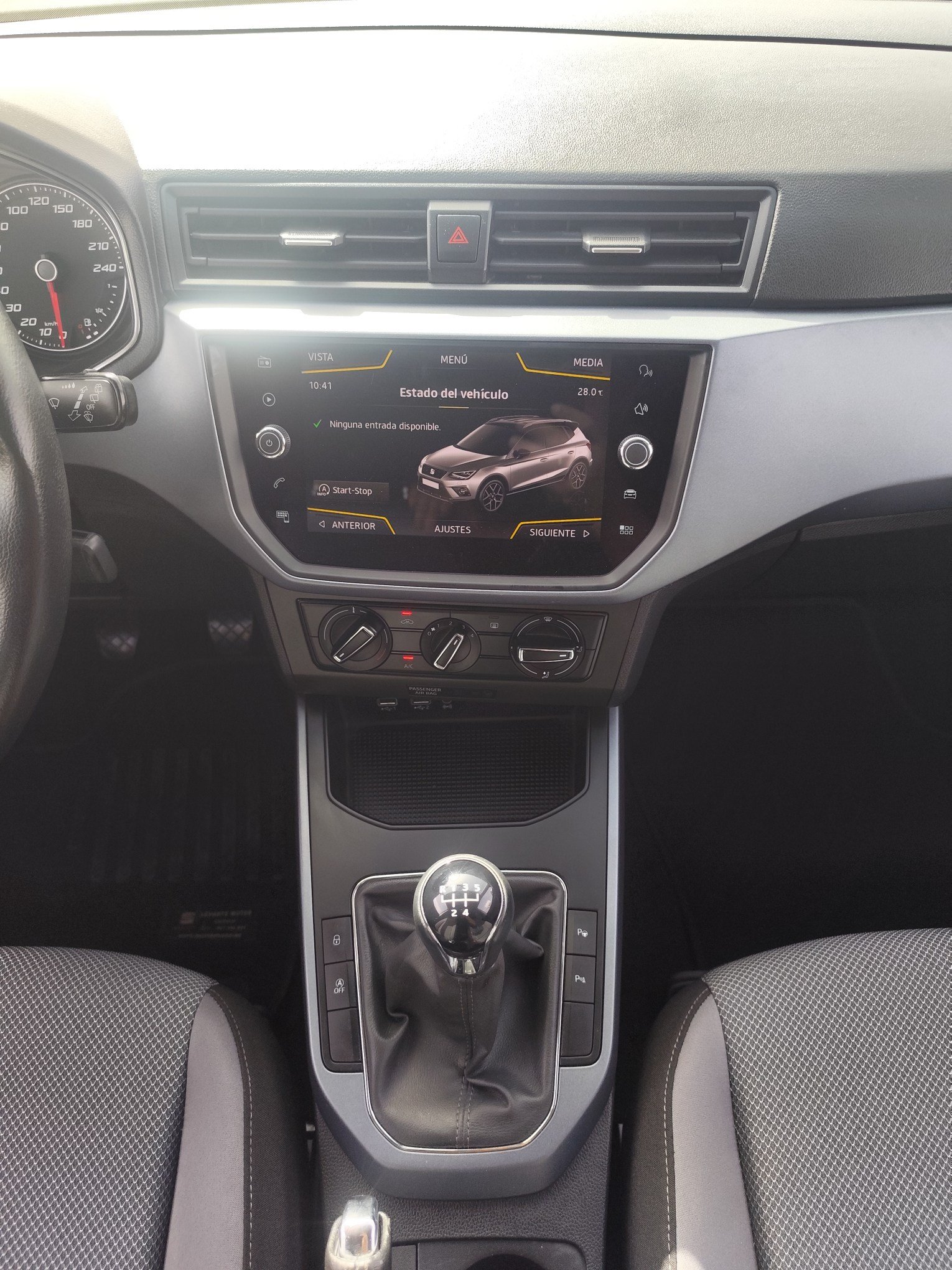 SEAT ARONA 1.6 DIESEL 95 CV 2018 134.000 KM MANUAL