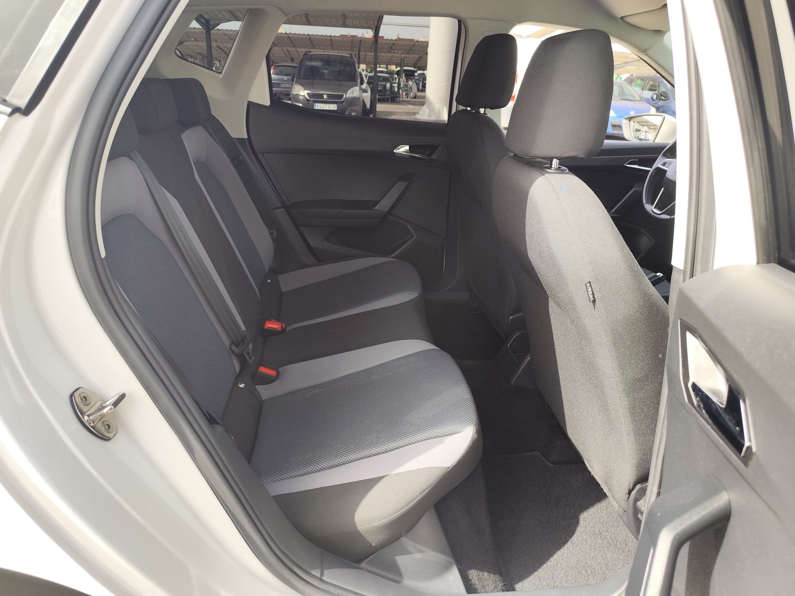 SEAT ARONA 1.6 DIESEL 95 CV 2018 134.000 KM MANUAL