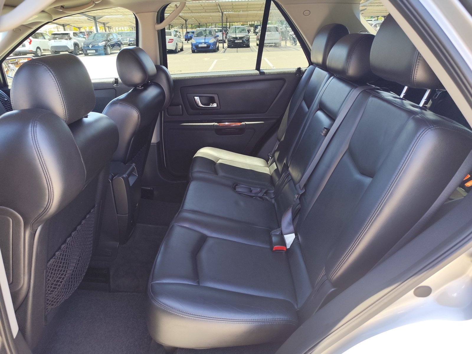 CADILLAC SRX 4.6 GASOLINA 325 CV GLP 2005 158.000 KM AUTOMATICO 7 PLAZAS