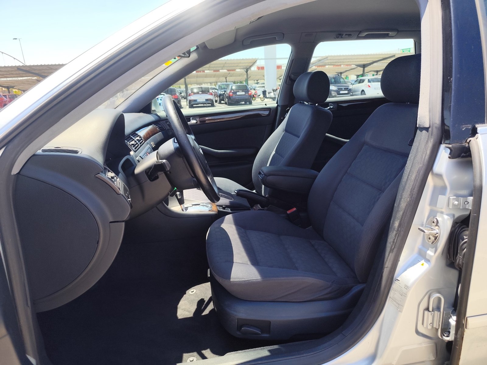 AUDI A-6 1.8 GASOLINA 150 CV 2000 276.000 KM AUTOMATICO