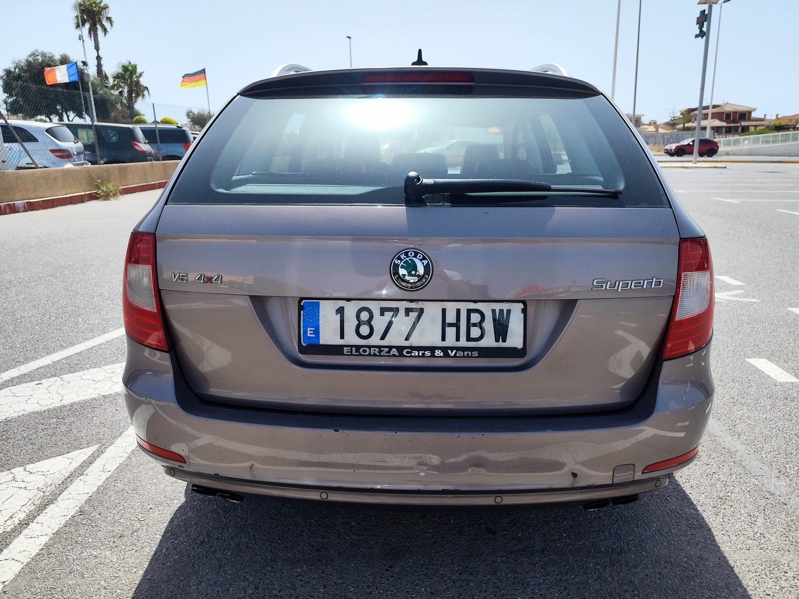 SKODA SUPERB 3.6  V6 GASOLINA 260 CV 4X4 230.000 KM 2011 AUTOMATICO