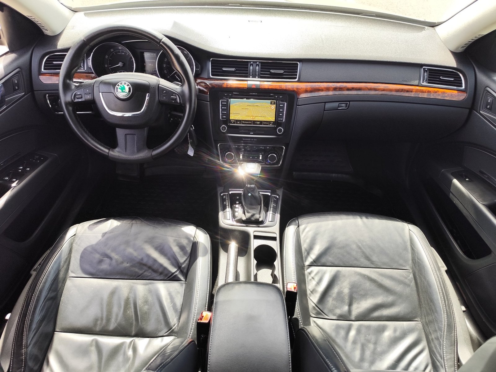 SKODA SUPERB 3.6  V6 GASOLINA 260 CV 4X4 230.000 KM 2011 AUTOMATICO