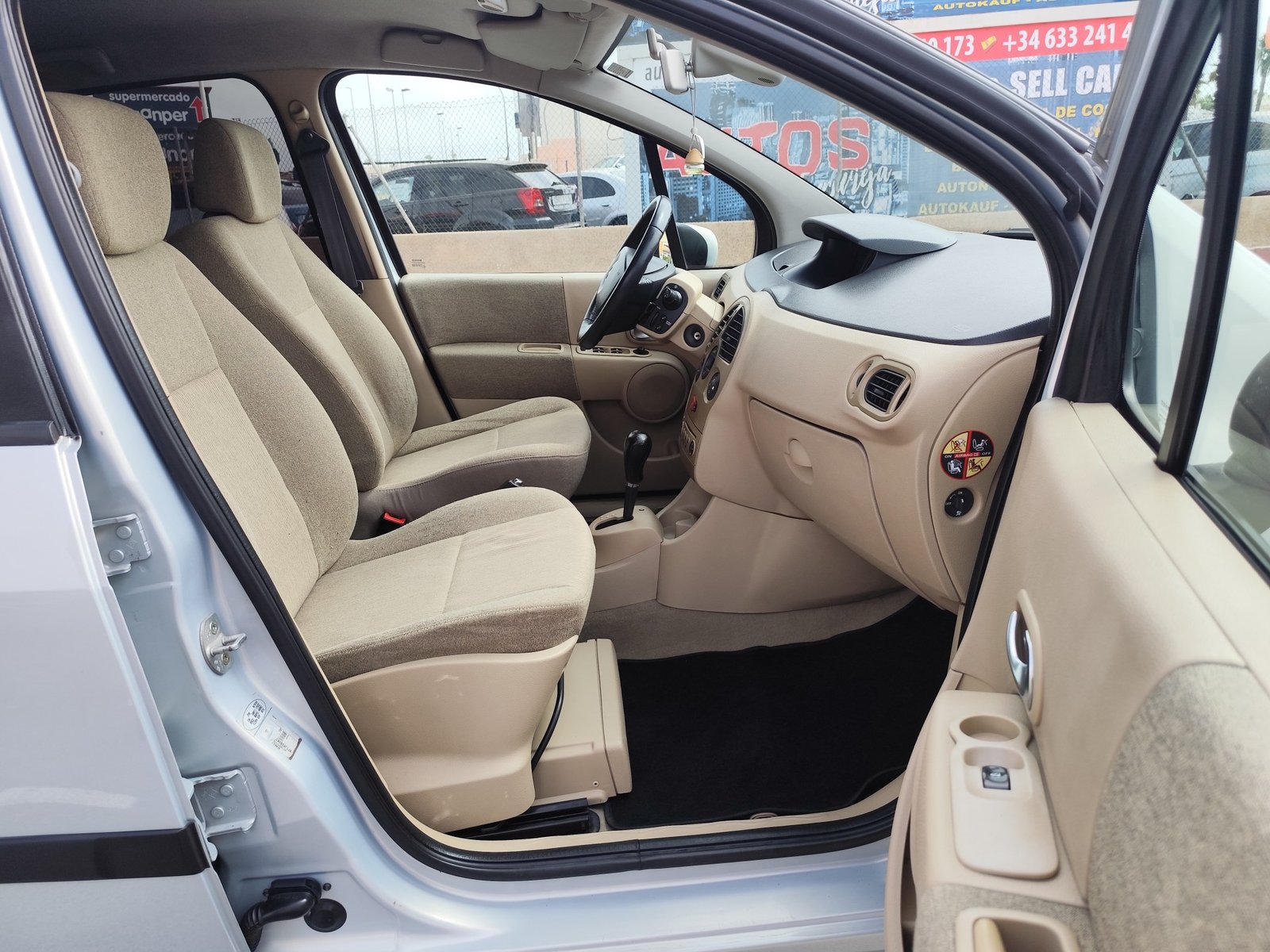 RENAULT MODUS 1.6 GASOLINA 110 CV 194.000 KM 2005 AUTOMATICO