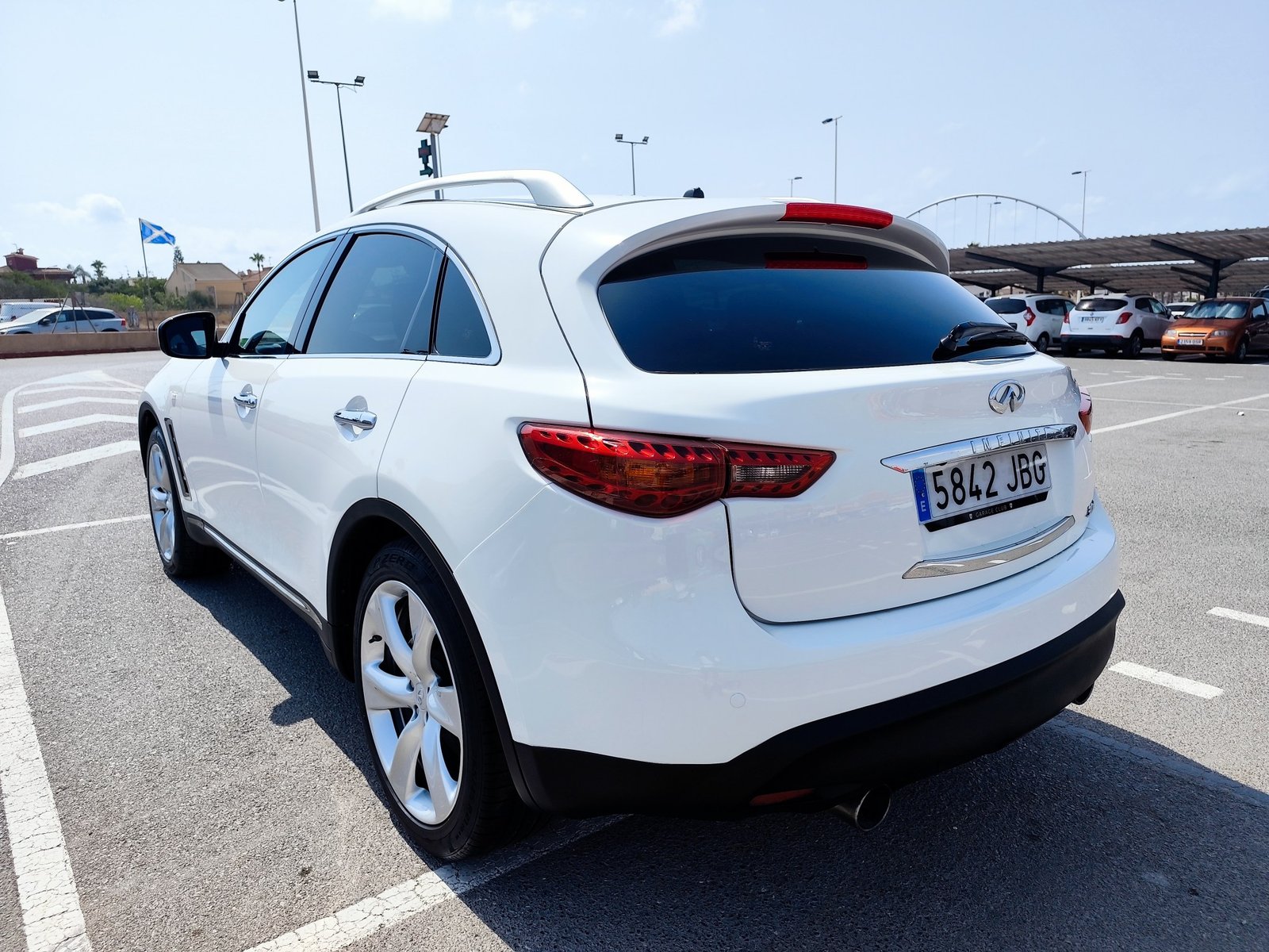 INFINITI QX70 3.0 DIESEL 238 CV 2014 186.000 KM AUTOMATICO