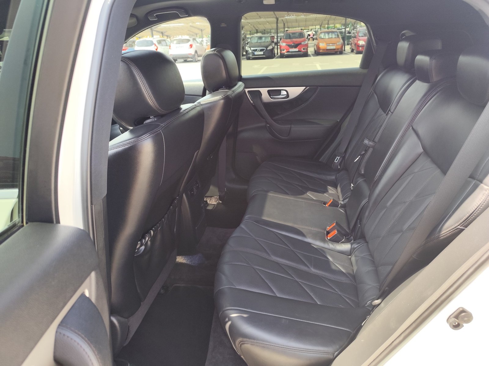 INFINITI QX70 3.0 DIESEL 238 CV 2014 186.000 KM AUTOMATICO