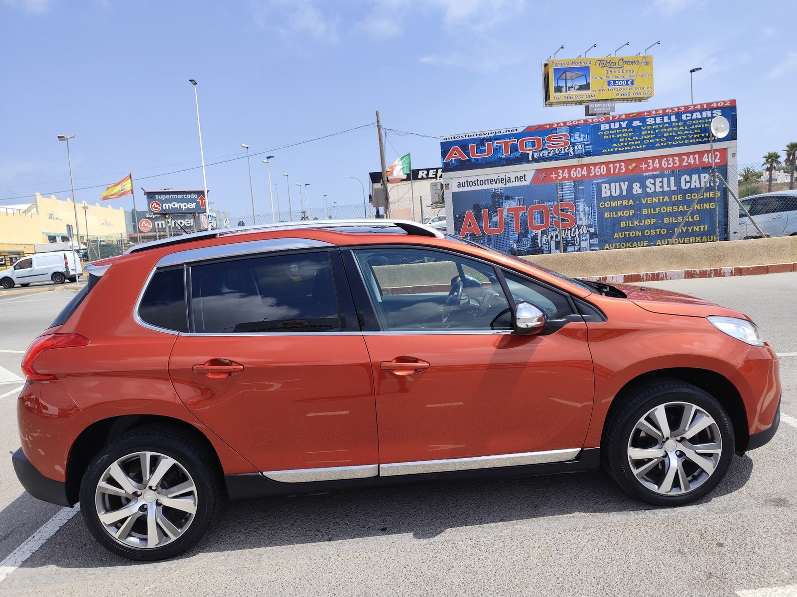 PEUGEOT 2008 1.2 GASOLINA 110 CV 2015 95.000 KM MANUAL