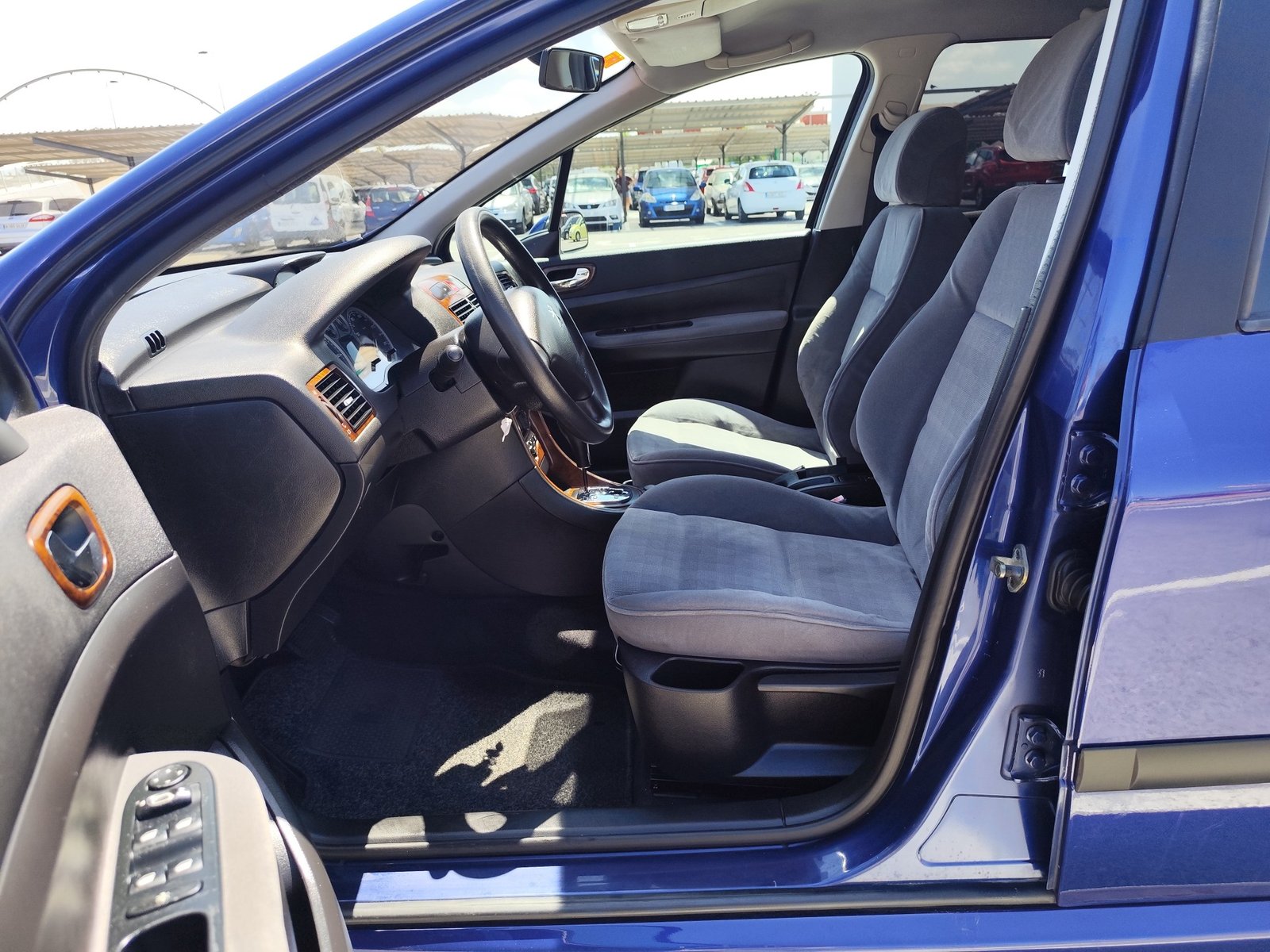 PEUGEOT 307 2.0 GASOLINA 135 CV 136.000 KM 2002 AUTOMATICO