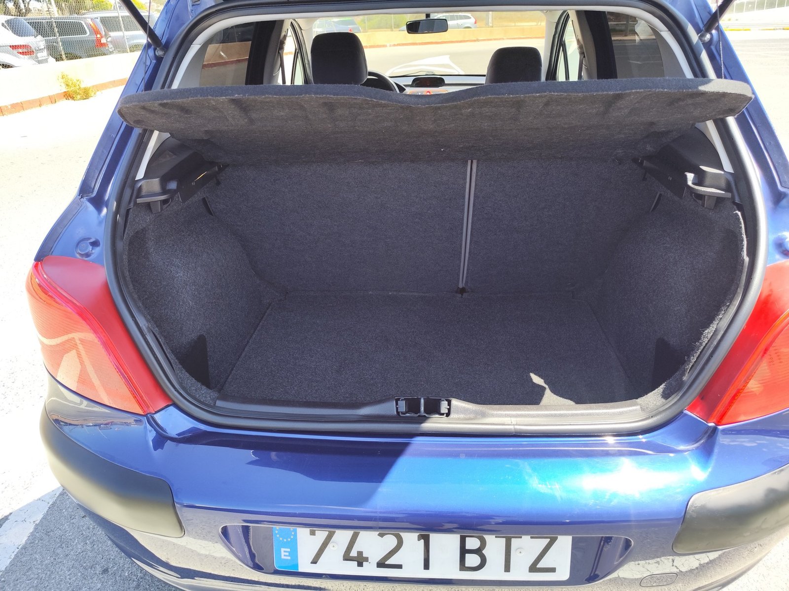 PEUGEOT 307 2.0 GASOLINA 135 CV 136.000 KM 2002 AUTOMATICO
