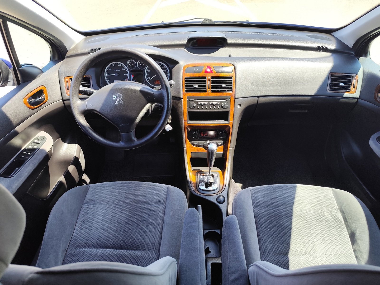 PEUGEOT 307 2.0 GASOLINA 135 CV 136.000 KM 2002 AUTOMATICO