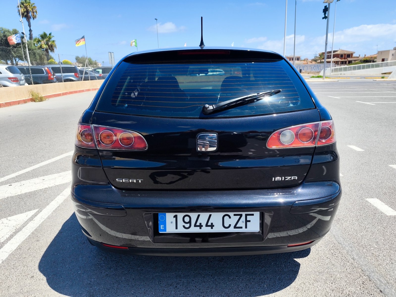 SEAT IBIZA 1.4 GASOLINA 75 CV 102.000 KM 2004 MANUAL
