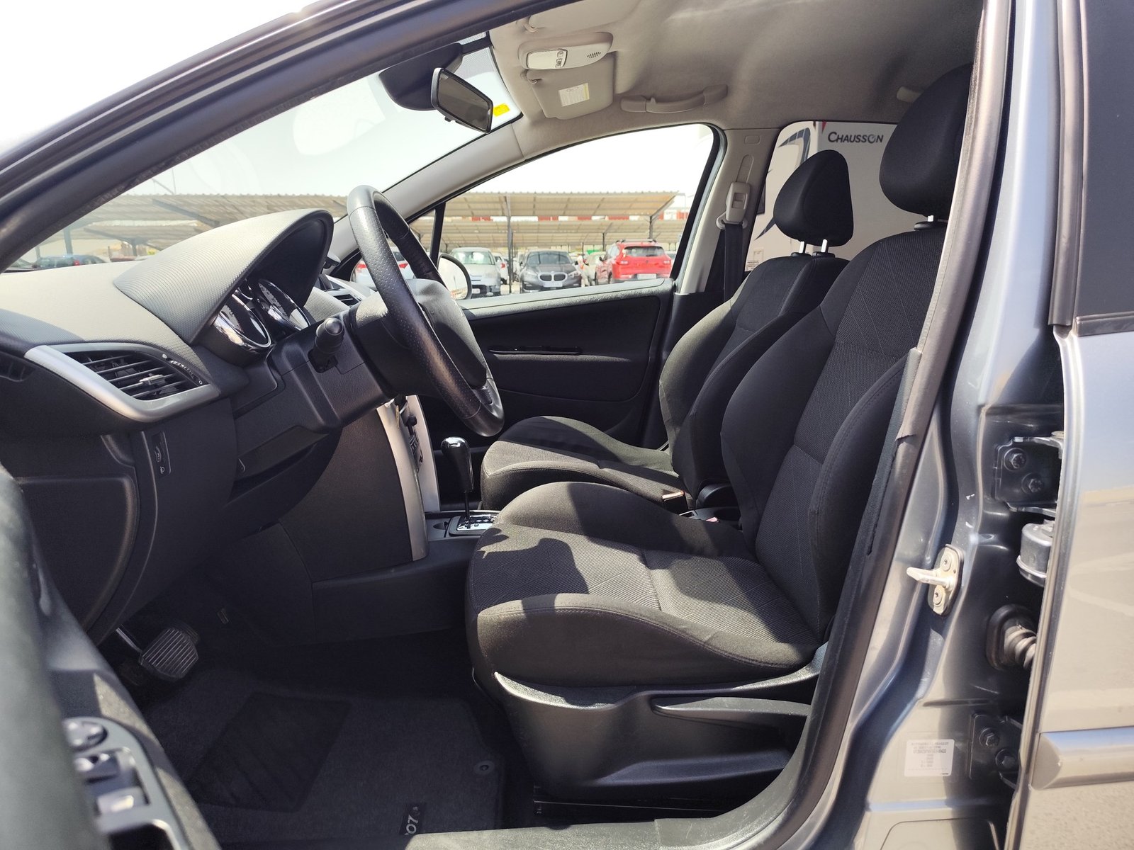 PEUGEOT 207 1.6 GASOLINA 120 CV 122.000 KM 2009 AUTOMATICO