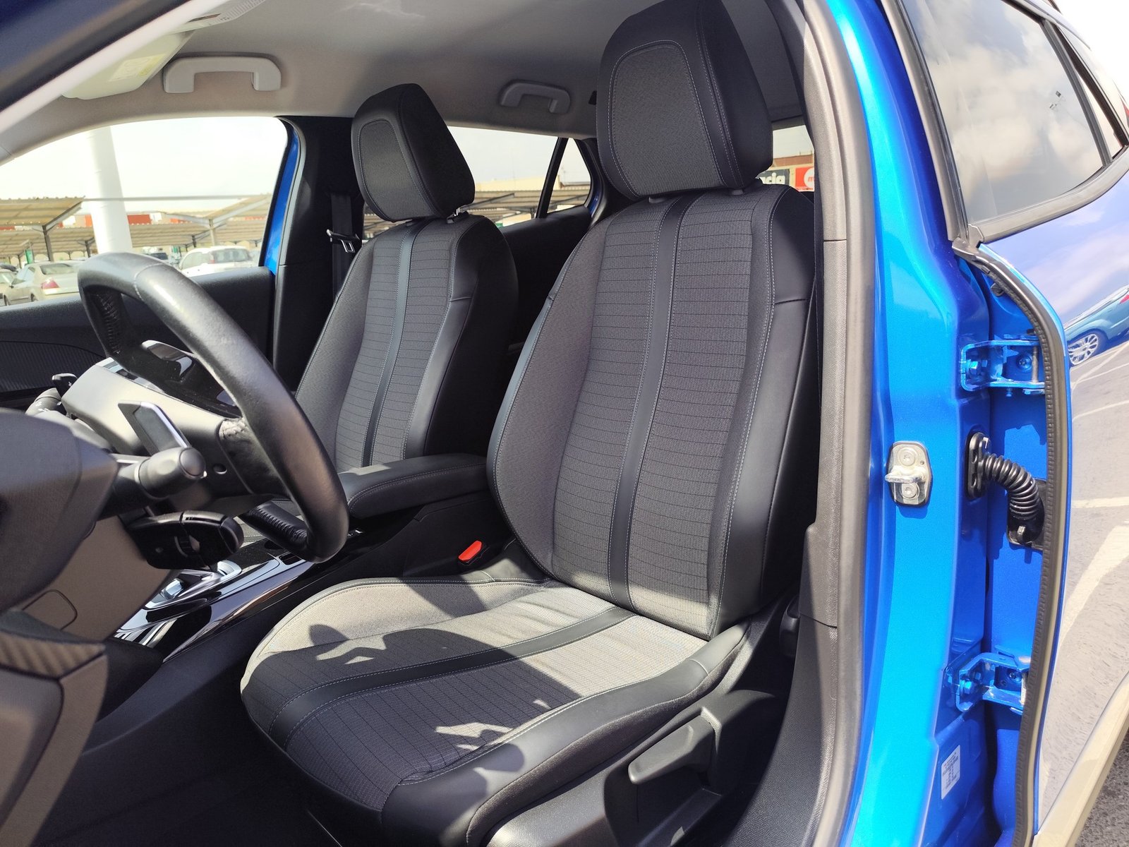 PEUGEOT 2008 1.2 GASOLINA 130 CV 2021 105.000 KM AUTOMATICO