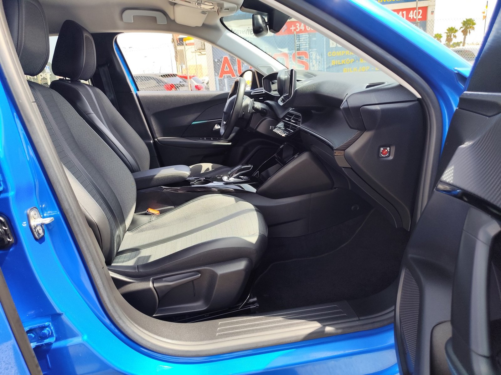 PEUGEOT 2008 1.2 GASOLINA 130 CV 2021 105.000 KM AUTOMATICO