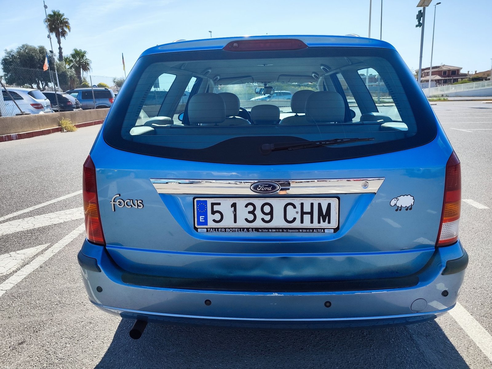 FORD FOCUS 1.6 GASOLINA 100 CV 2003 197.000 KM AUTOMATICO