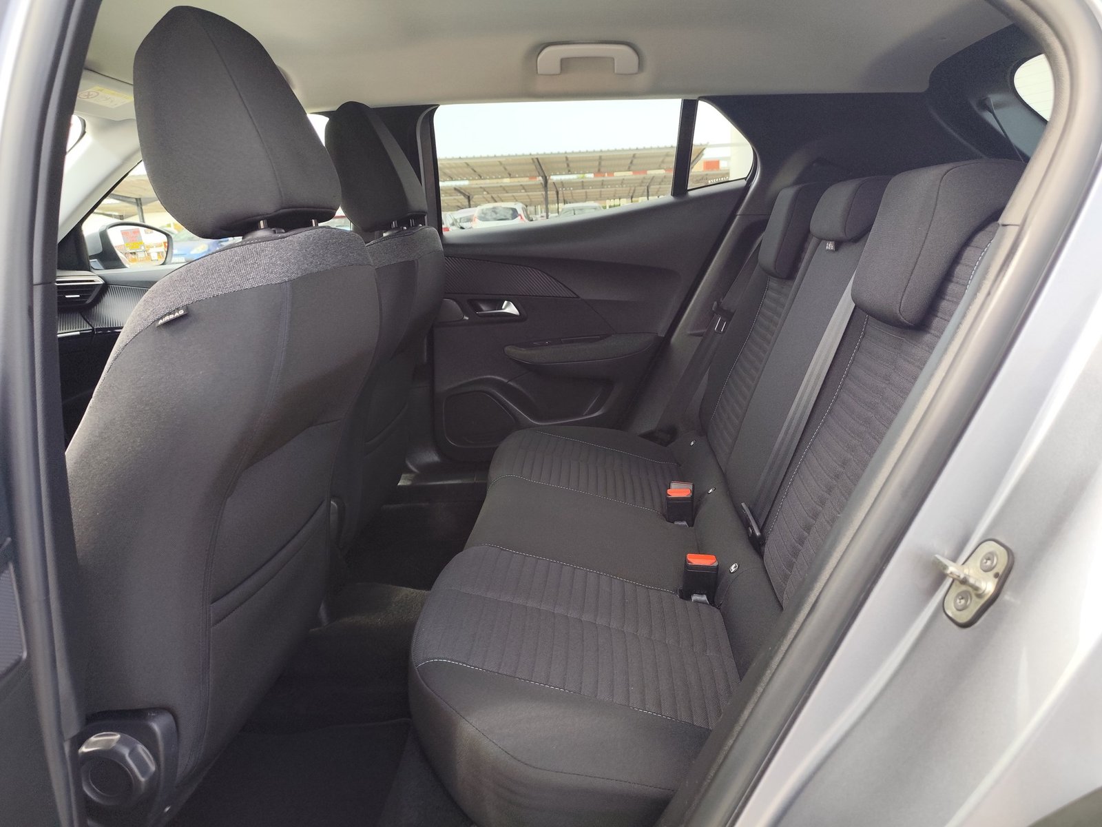 PEUGEOT 2008 1.2 GASOLINA 130 CV 103.000 KM 2021 AUTOMATICO