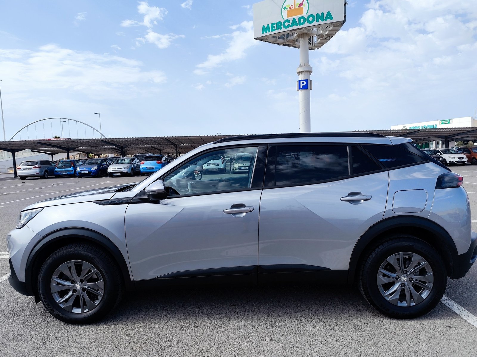 PEUGEOT 2008 1.2 GASOLINA 130 CV 103.000 KM 2021 AUTOMATICO